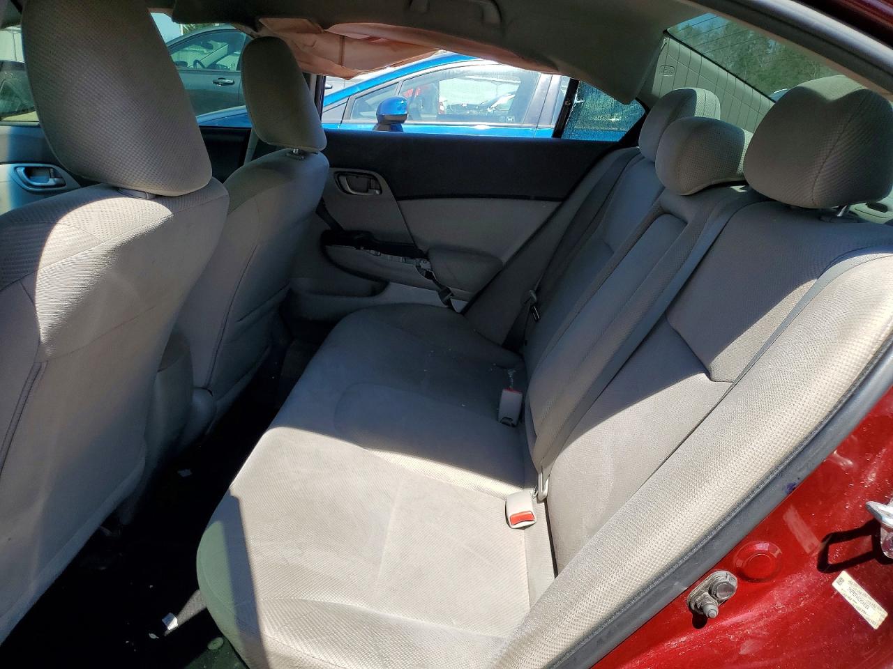 2012 Honda Civic Lx Burgundy vin: 2HGFB2F45CH048184