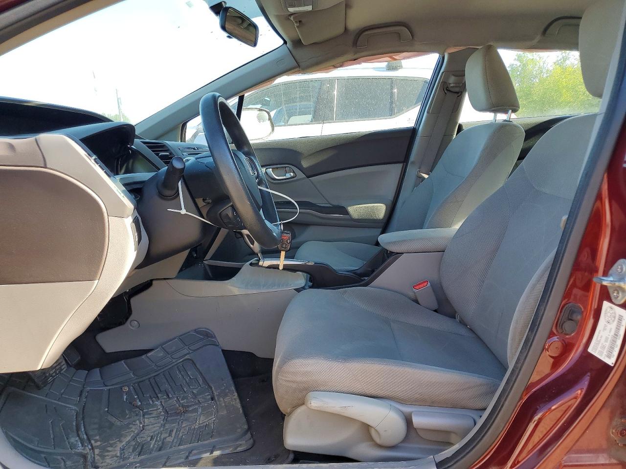 2012 Honda Civic Lx Burgundy vin: 2HGFB2F47CH012478