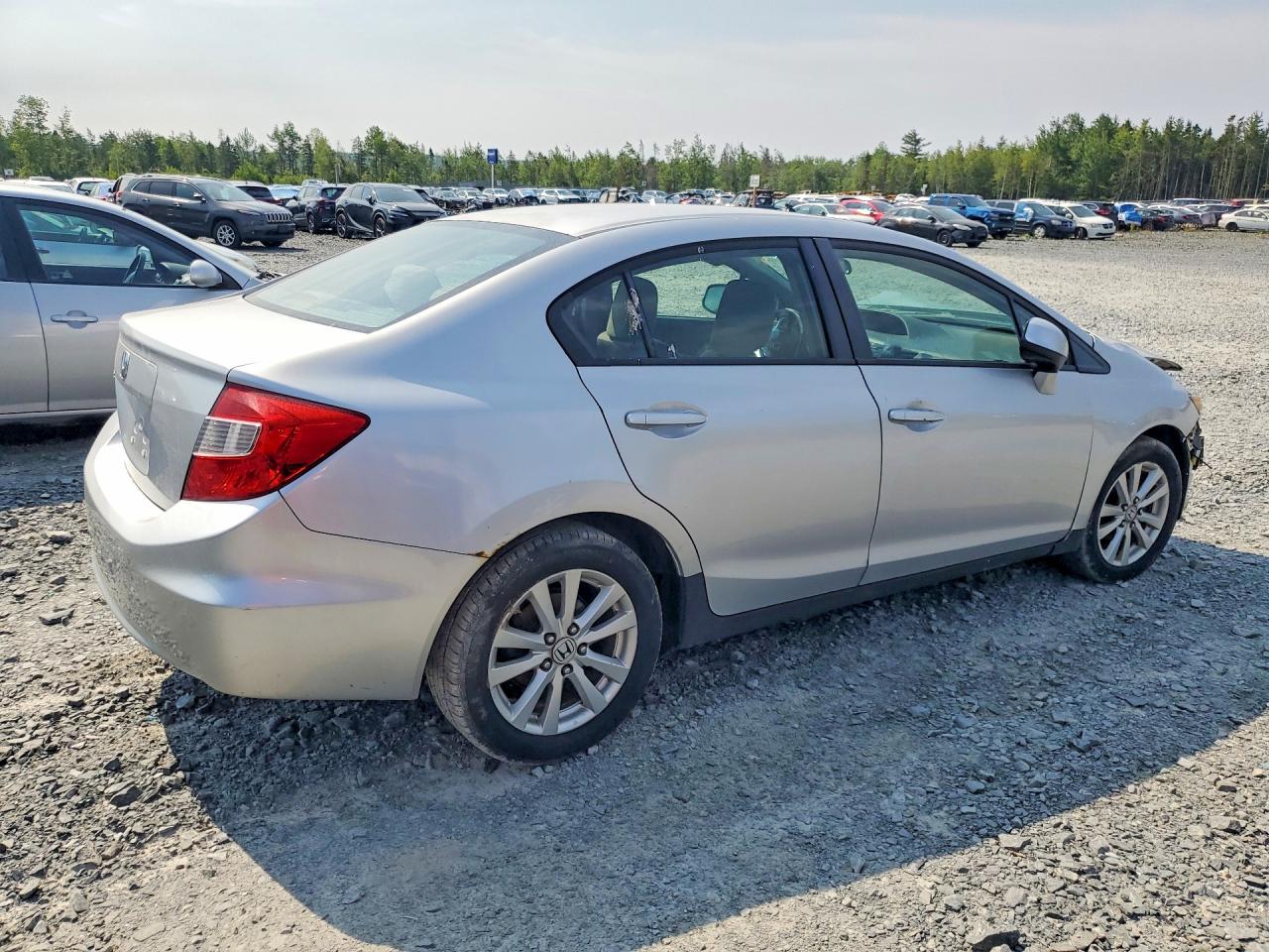 2012 Honda Civic Lx Silver vin: 2HGFB2F50CH113158