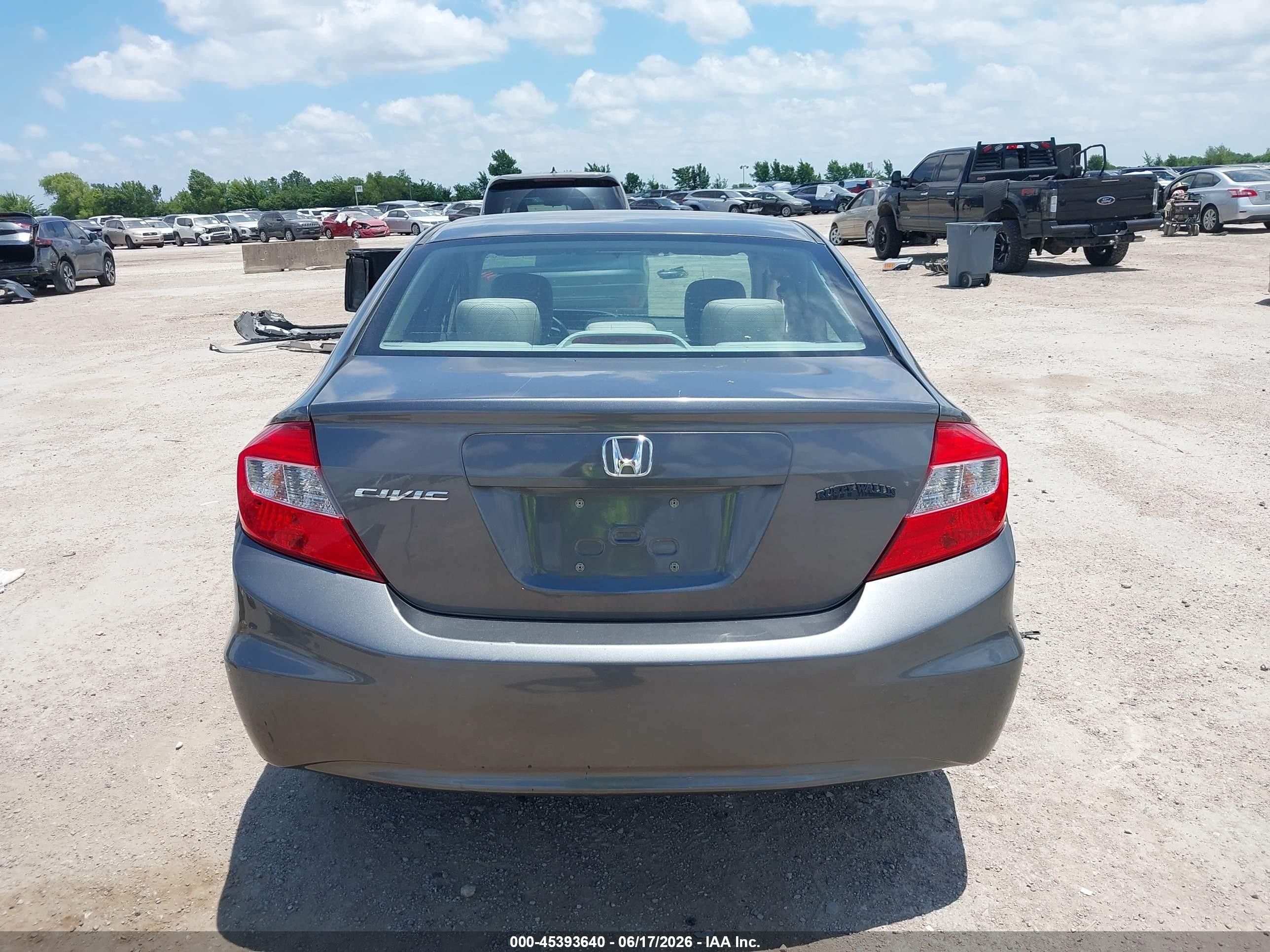 2012 Honda Civic Lx Gray vin: 2HGFB2F50CH333481