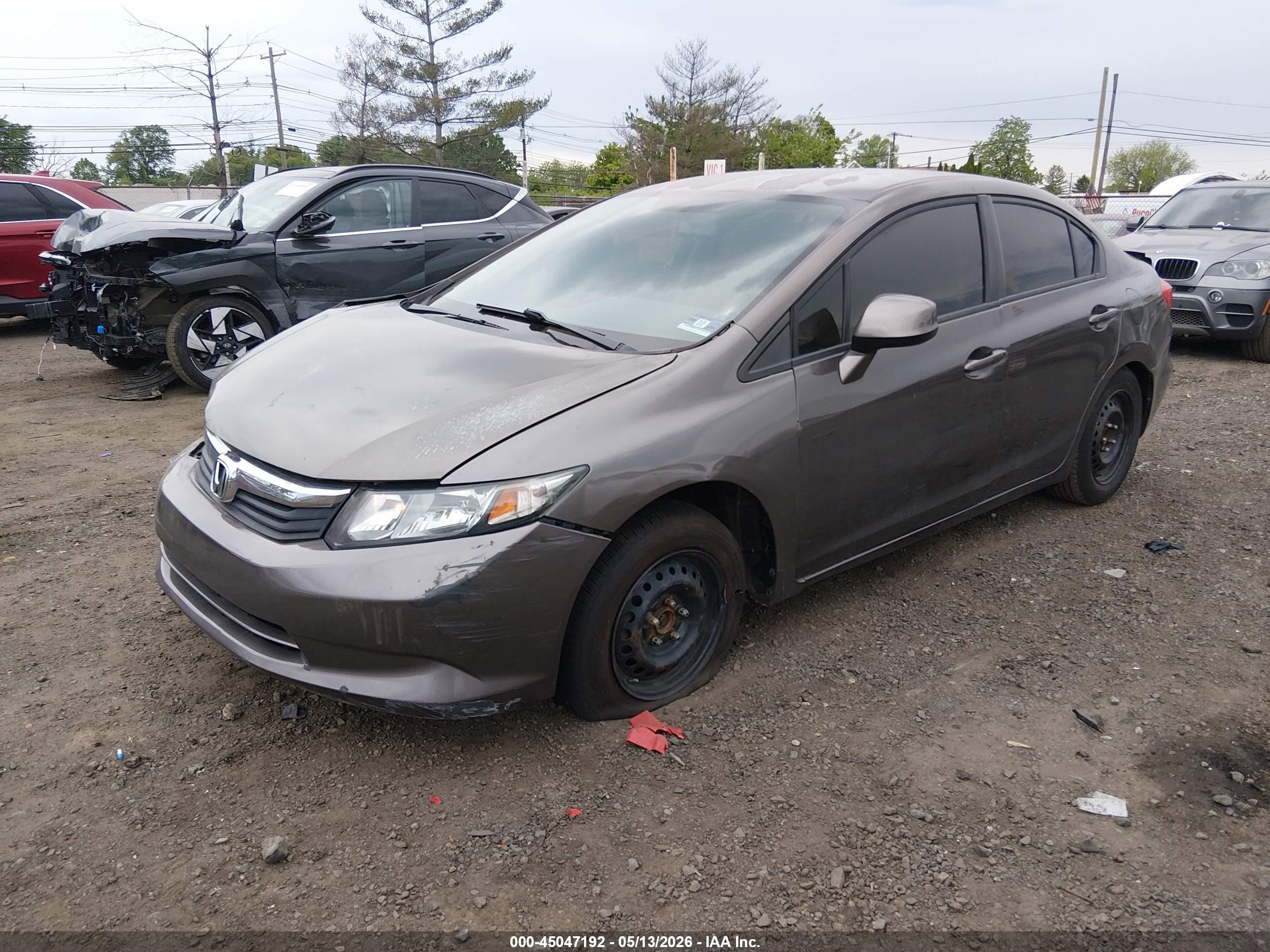 2012 Honda Civic Lx Maroon vin: 2HGFB2F50CH528822