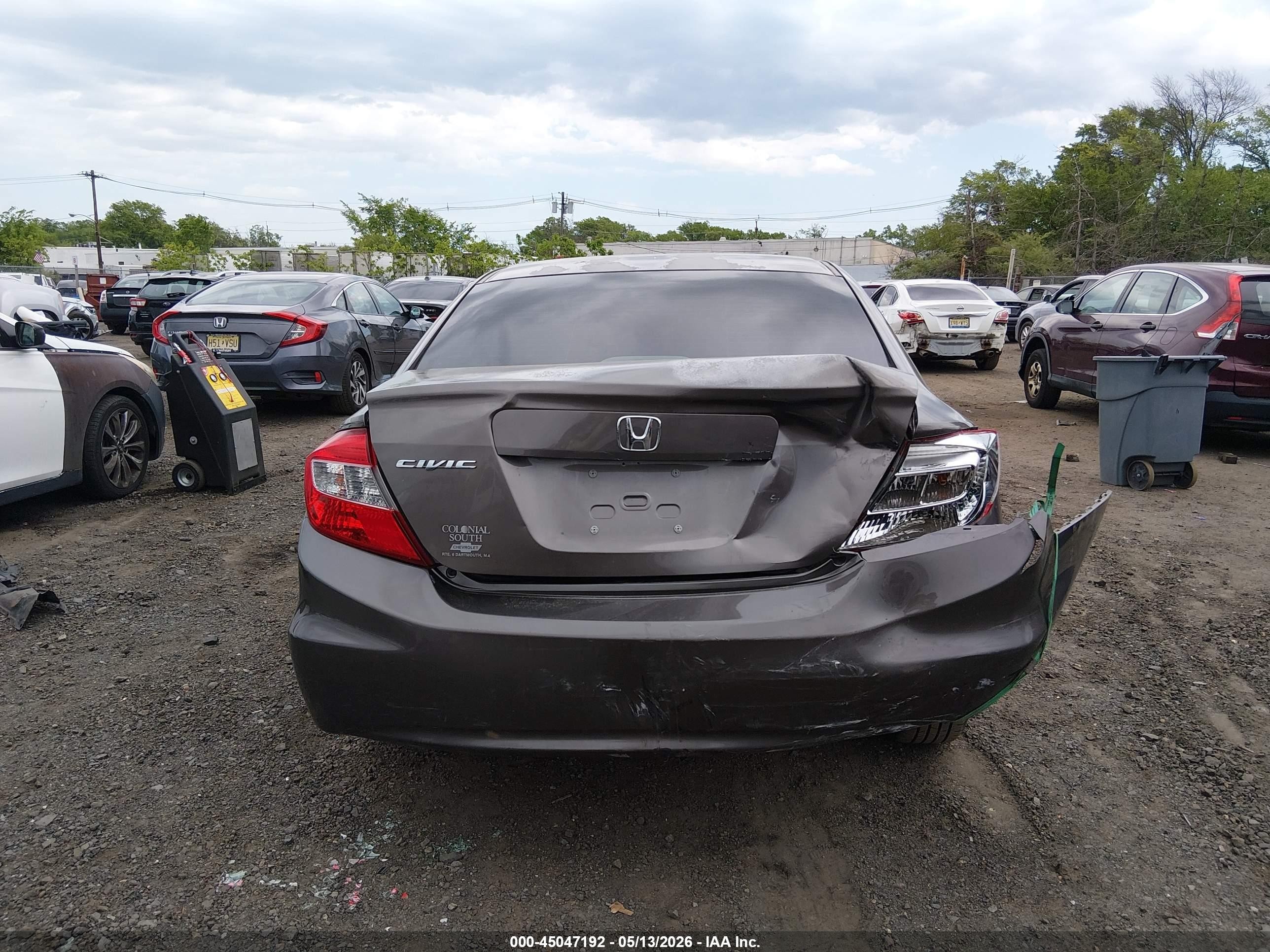 2012 Honda Civic Lx Maroon vin: 2HGFB2F50CH528822