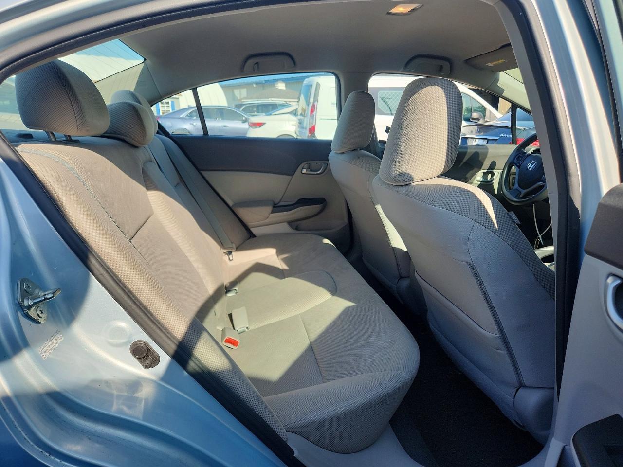 2012 Honda Civic Lx Silver vin: 2HGFB2F50CH540601