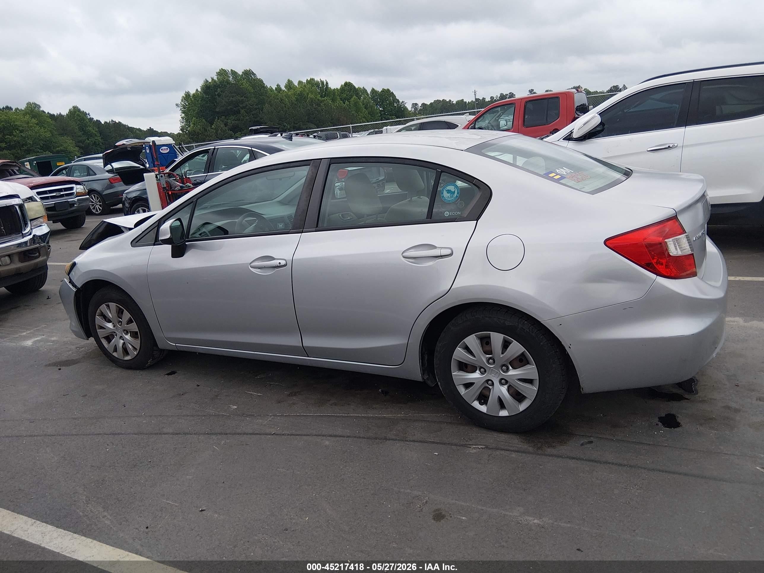 2012 Honda Civic Lx Silver vin: 2HGFB2F50CH560881