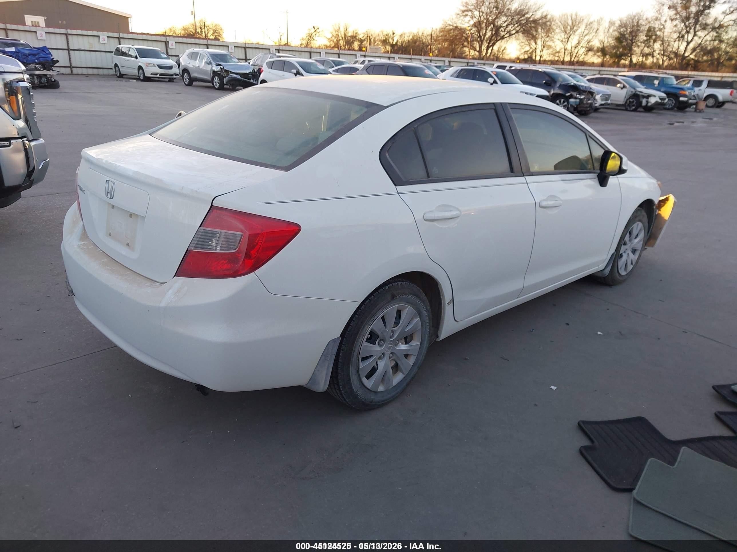 2012 Honda Civic Lx White vin: 2HGFB2F50CH598577