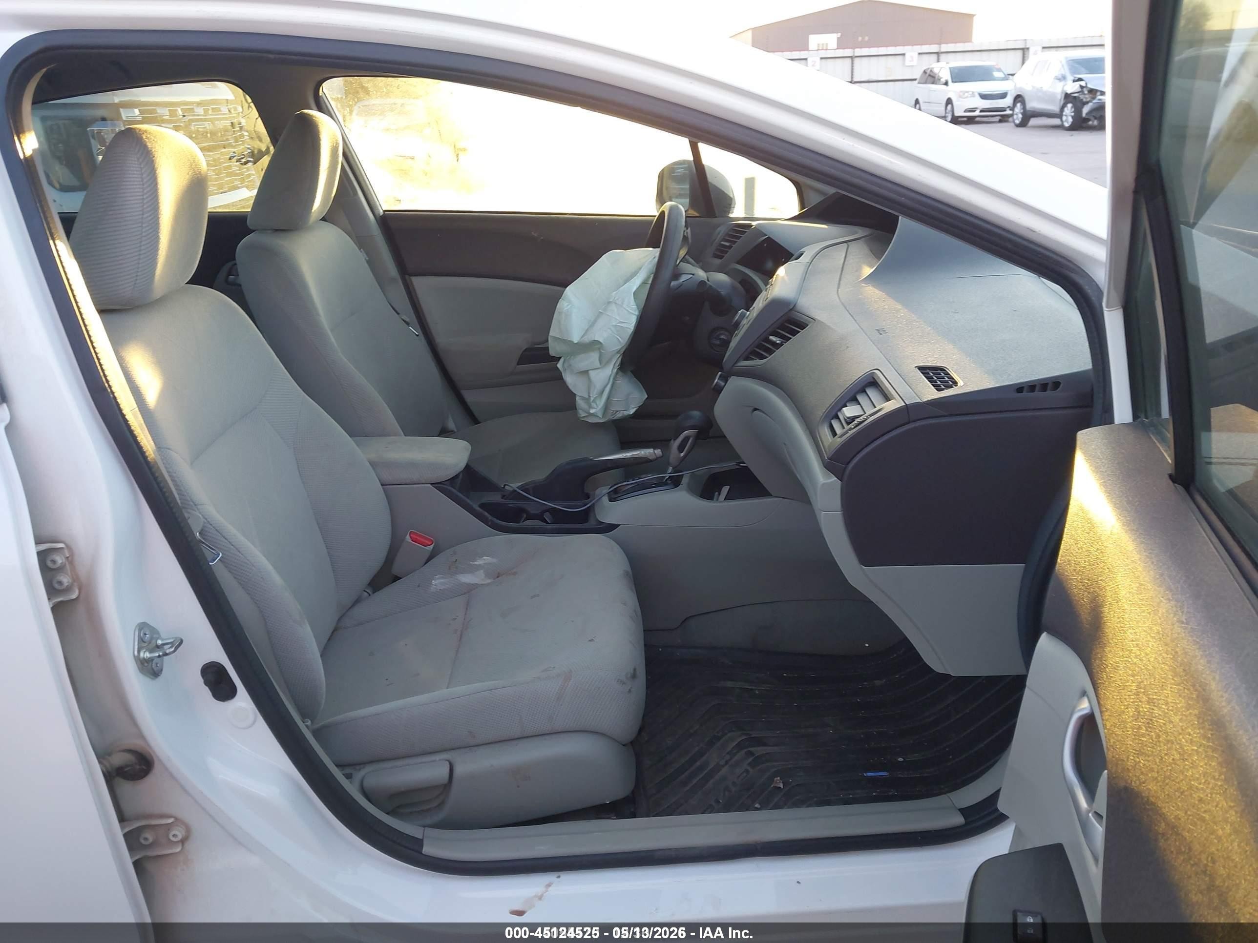 2012 Honda Civic Lx White vin: 2HGFB2F50CH598577