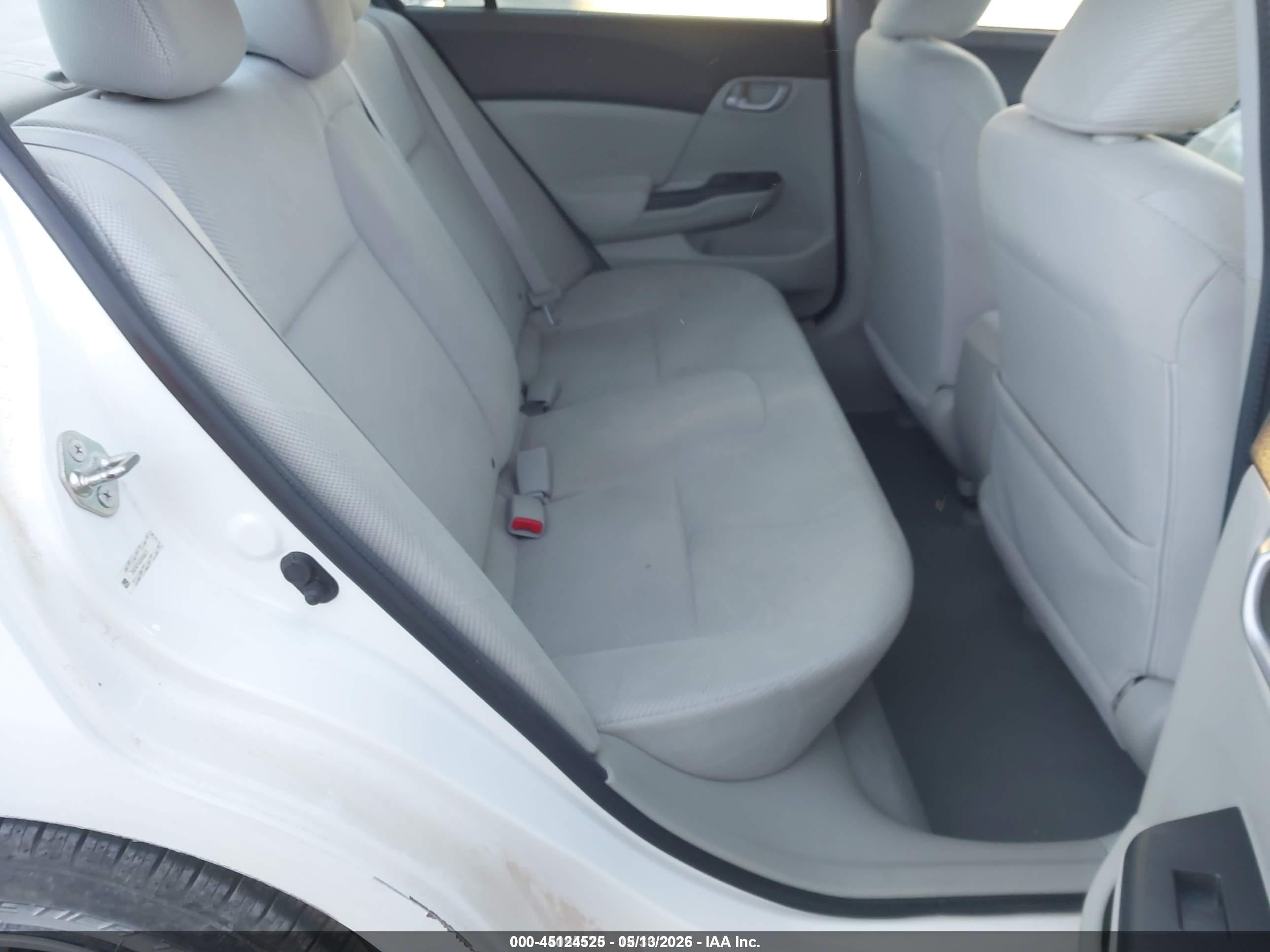 2012 Honda Civic Lx White vin: 2HGFB2F50CH598577