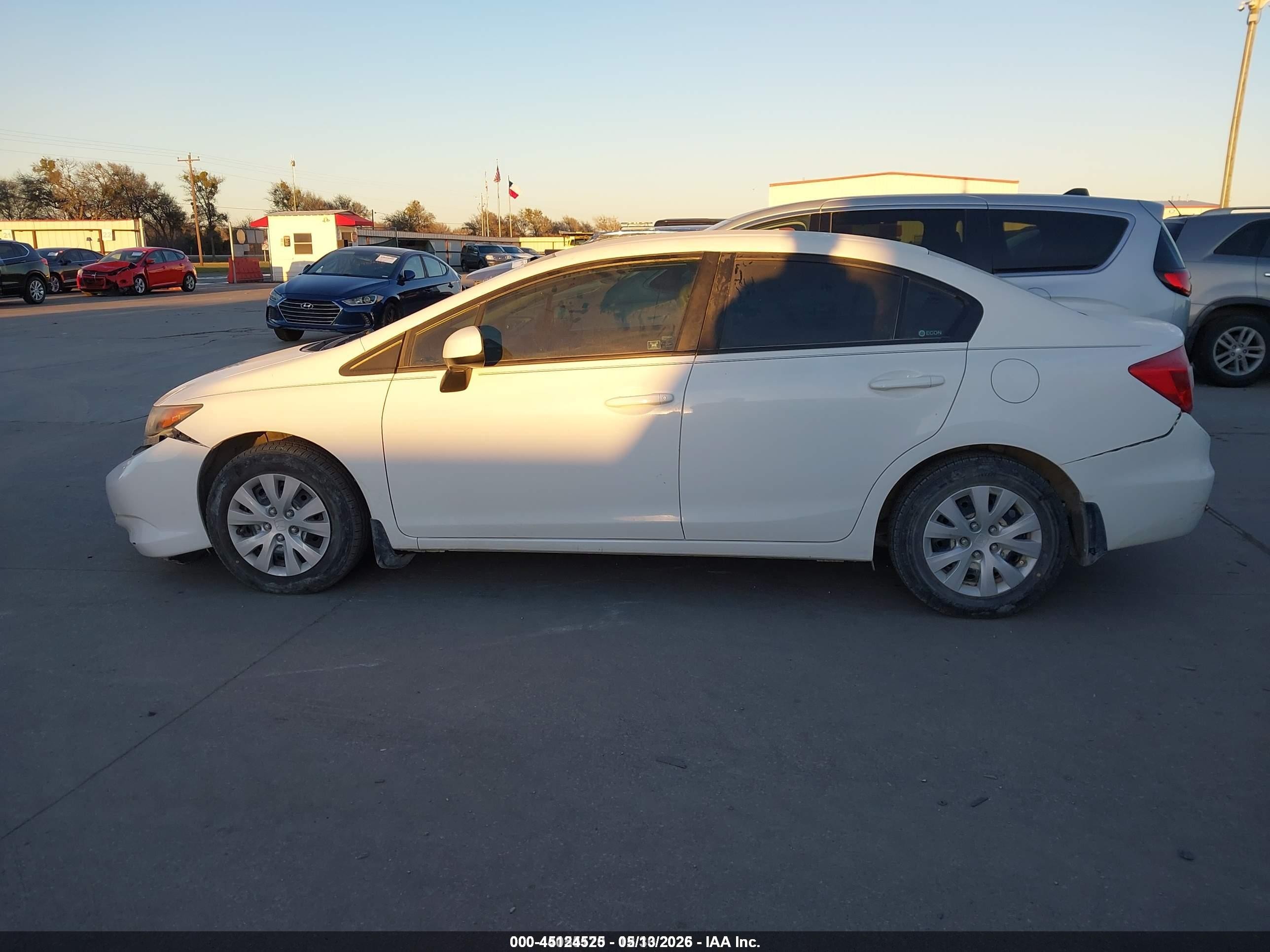 2012 Honda Civic Lx White vin: 2HGFB2F50CH598577