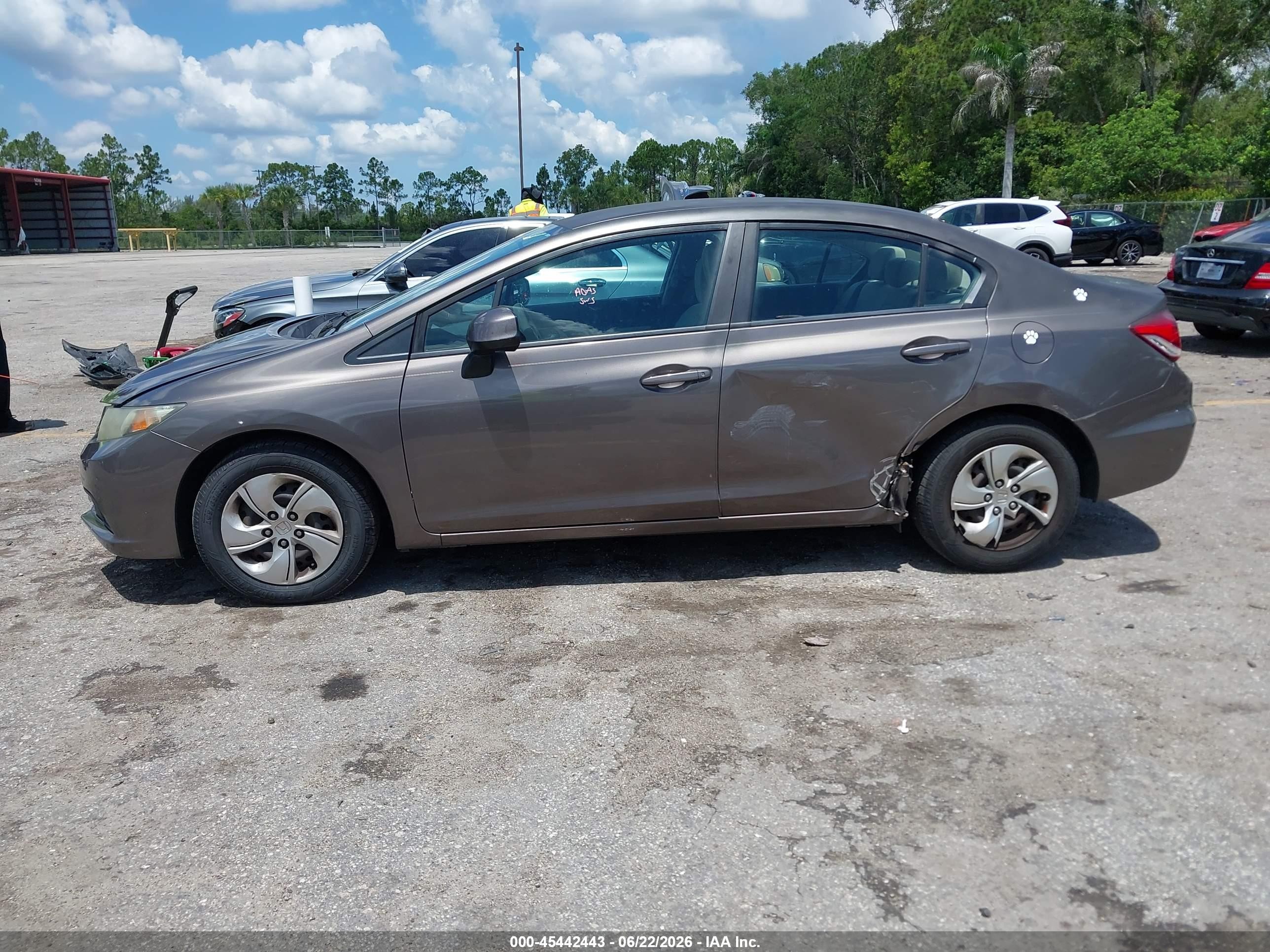 2013 Honda Civic Lx Brown vin: 2HGFB2F50DH525601