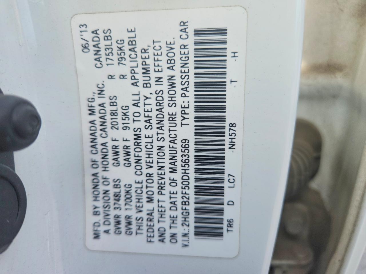2013 Honda Civic 4d Lx White vin: 2HGFB2F50DH563569