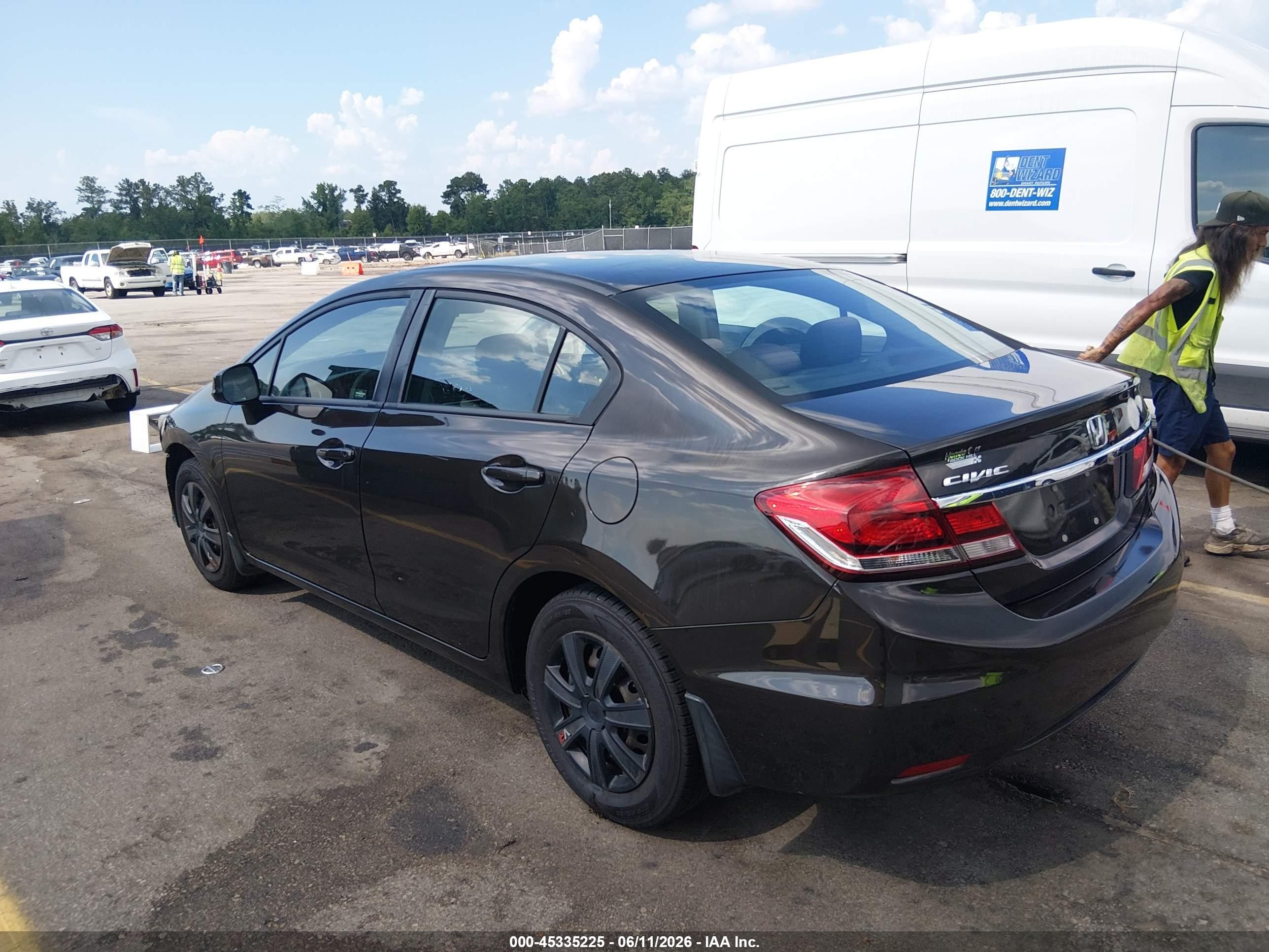 2013 Honda Civic Lx Brown vin: 2HGFB2F50DH595308