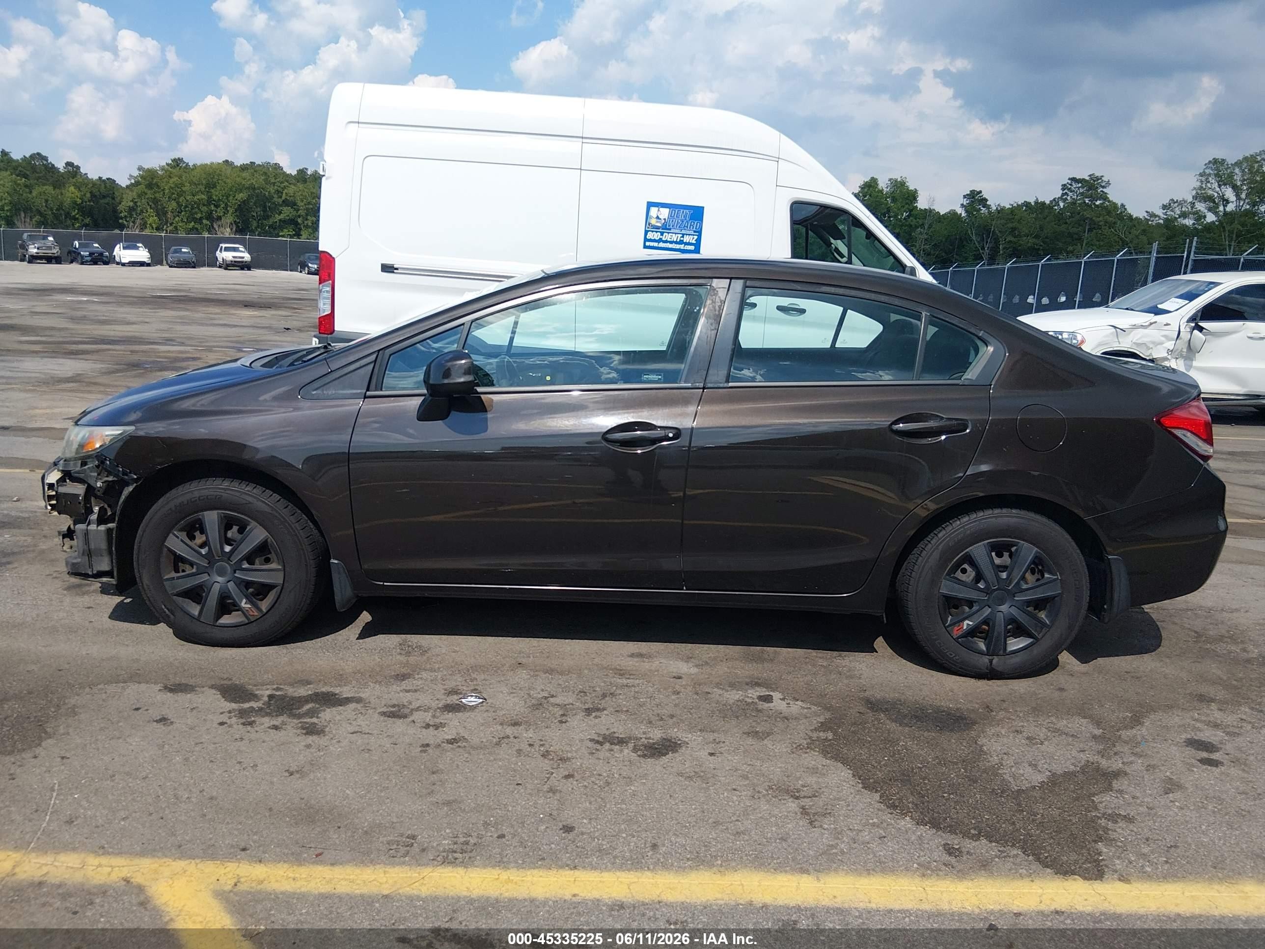 2013 Honda Civic Lx Brown vin: 2HGFB2F50DH595308