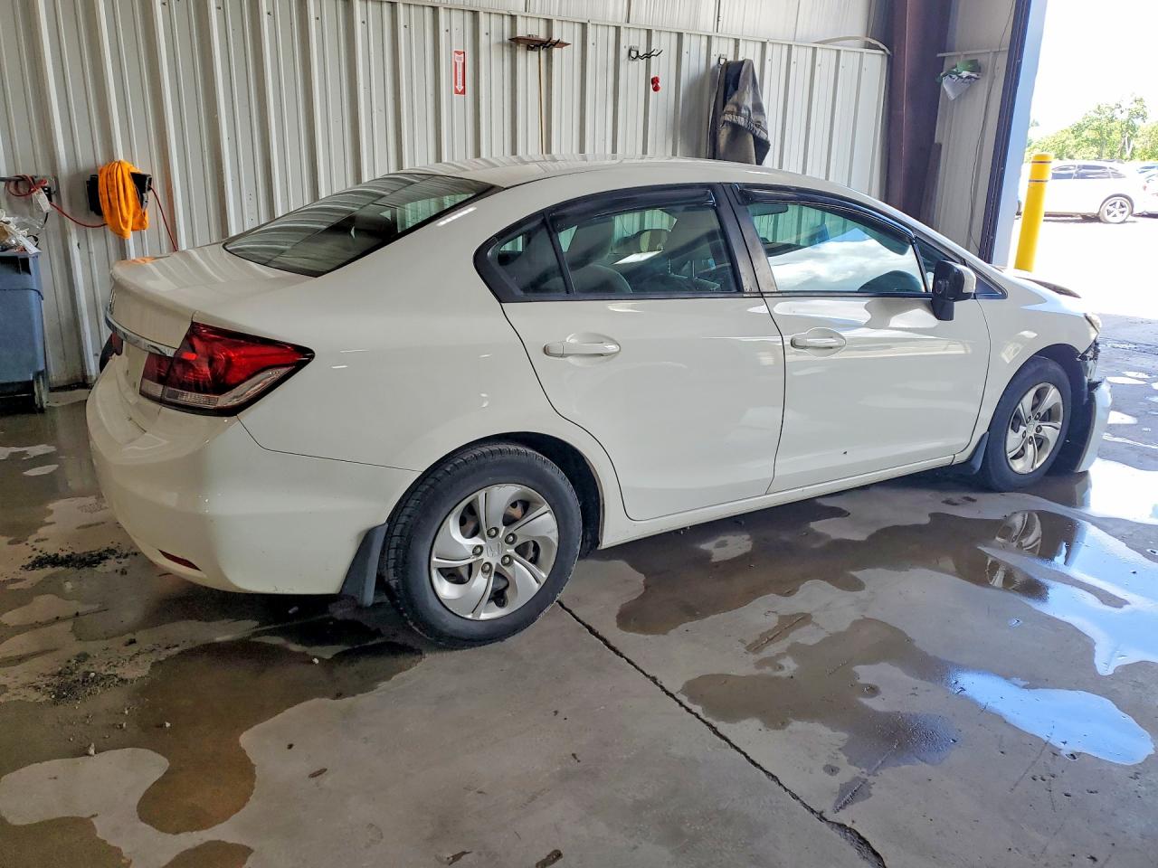 2014 Honda Civic Lx White vin: 2HGFB2F50EH551925