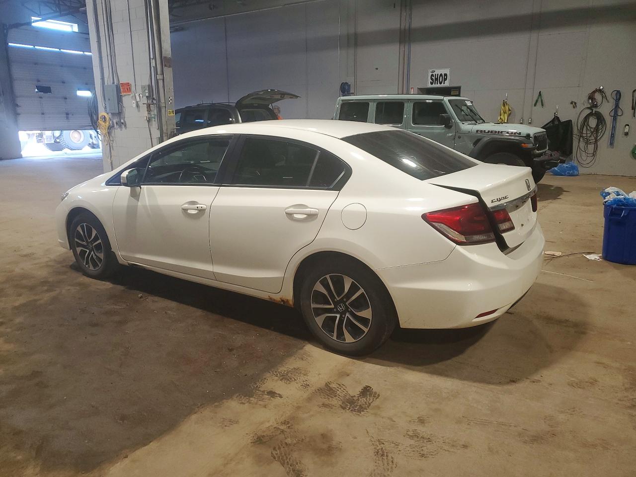 2015 Honda Civic Lx Белый vin: 2HGFB2F50FH013730