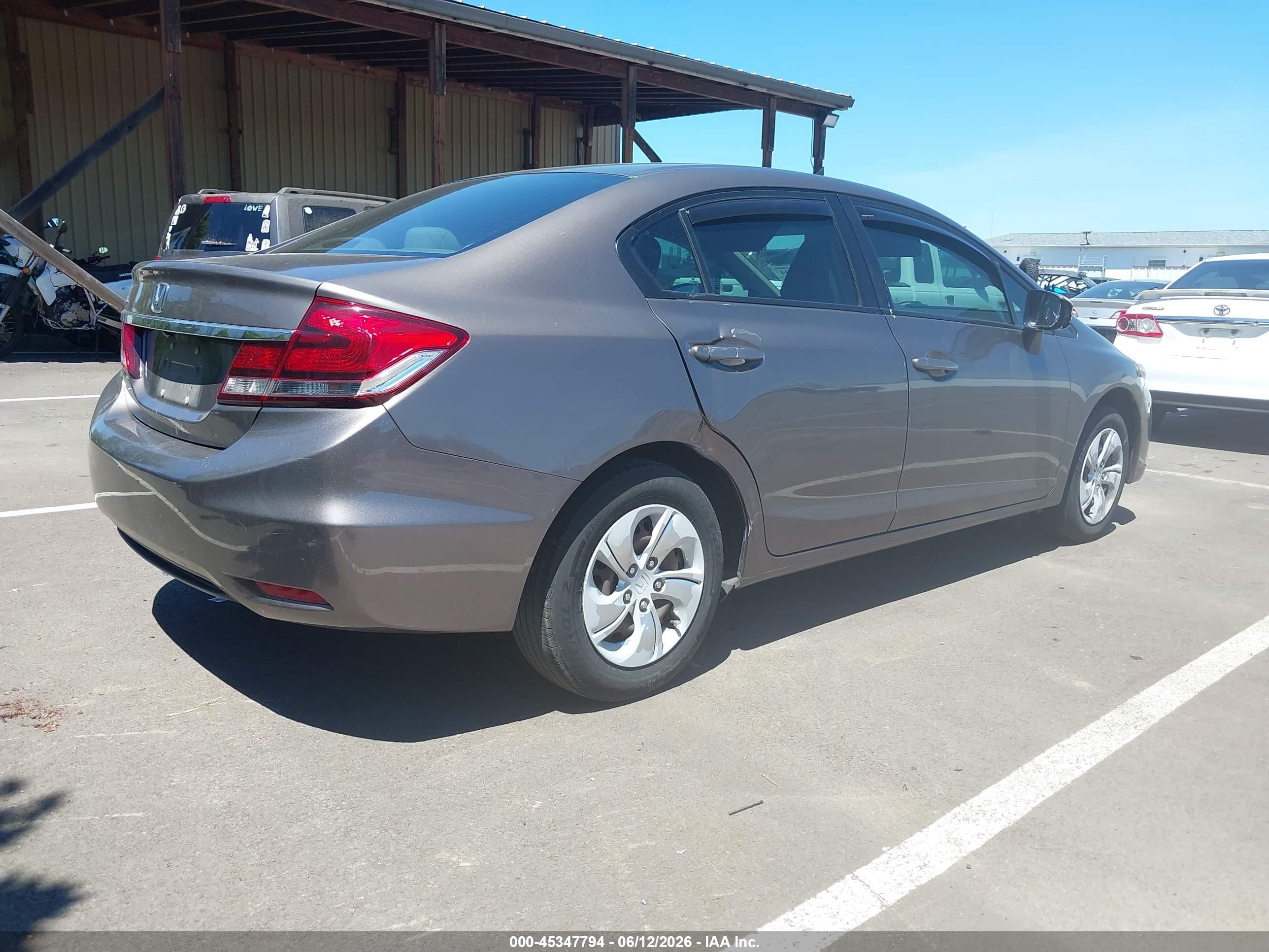 2015 Honda Civic Lx Brown vin: 2HGFB2F50FH514388