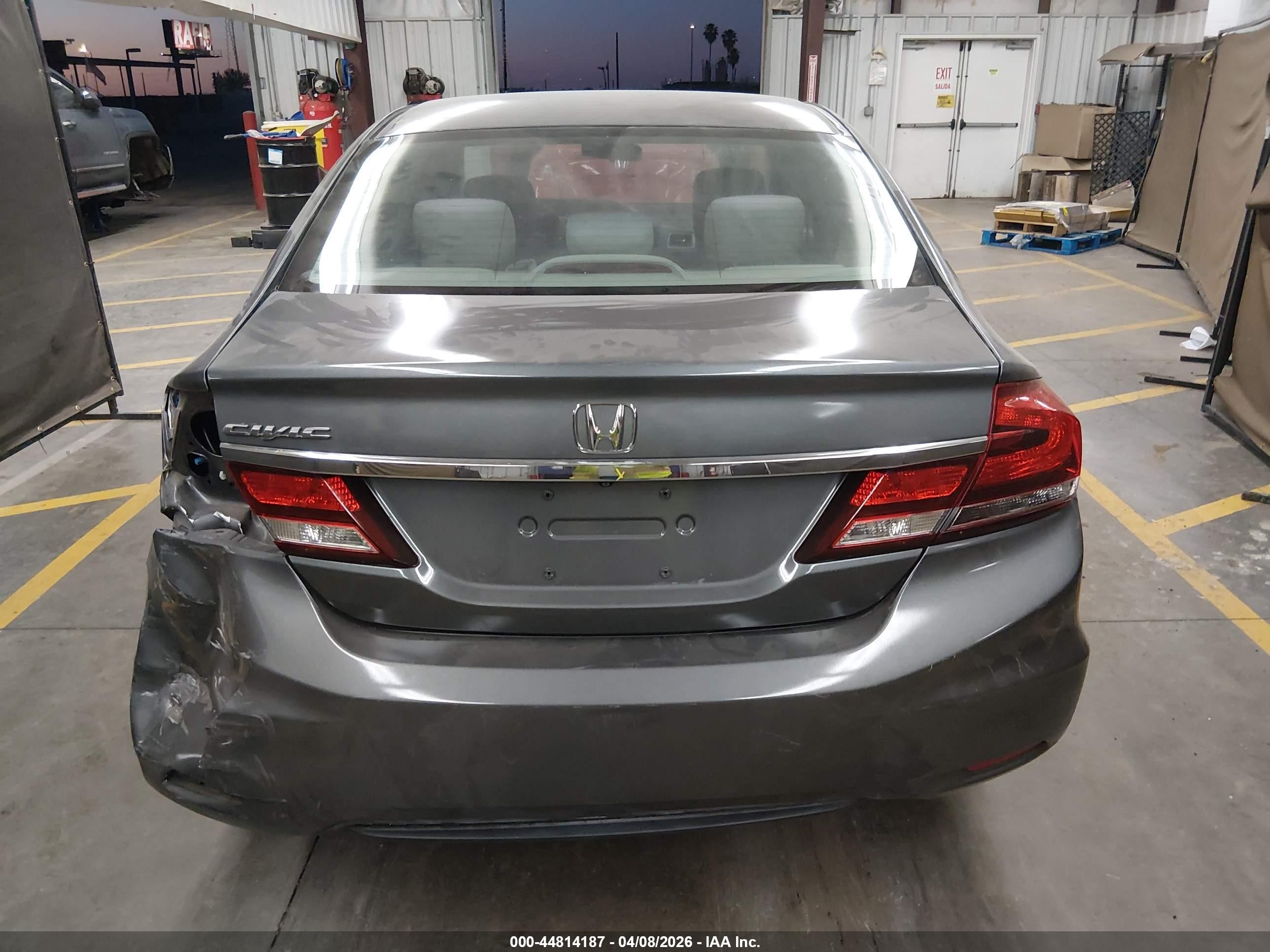 2015 Honda Civic Lx Серый vin: 2HGFB2F50FH514665