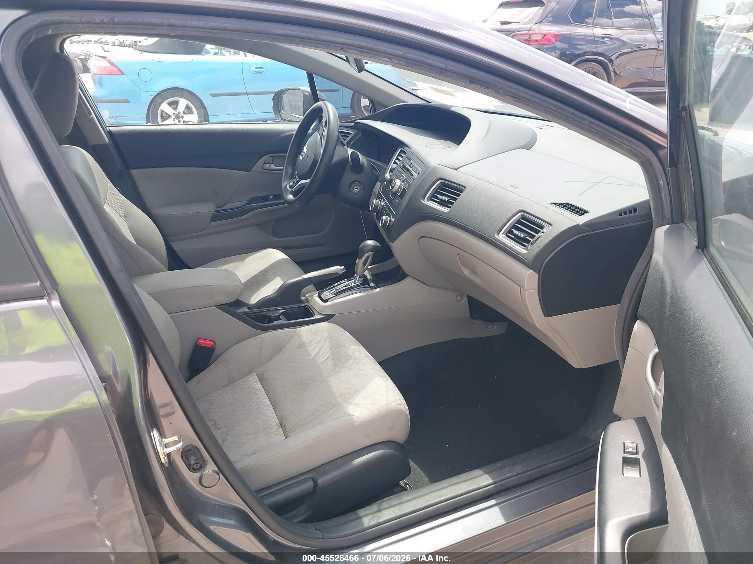 2015 Honda Civic Lx Серый vin: 2HGFB2F50FH559315