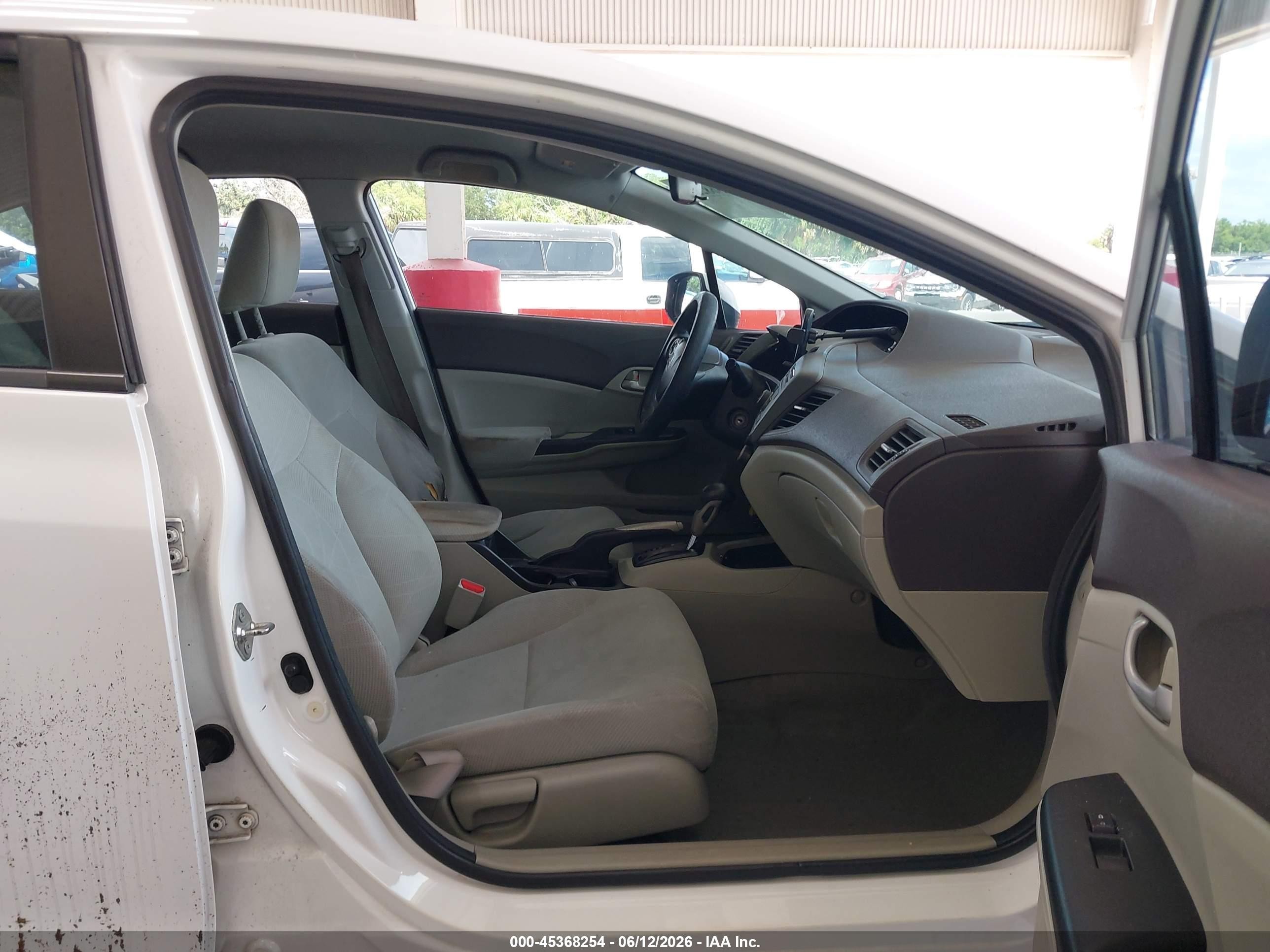 2012 Honda Civic Lx White vin: 2HGFB2F51CH326863