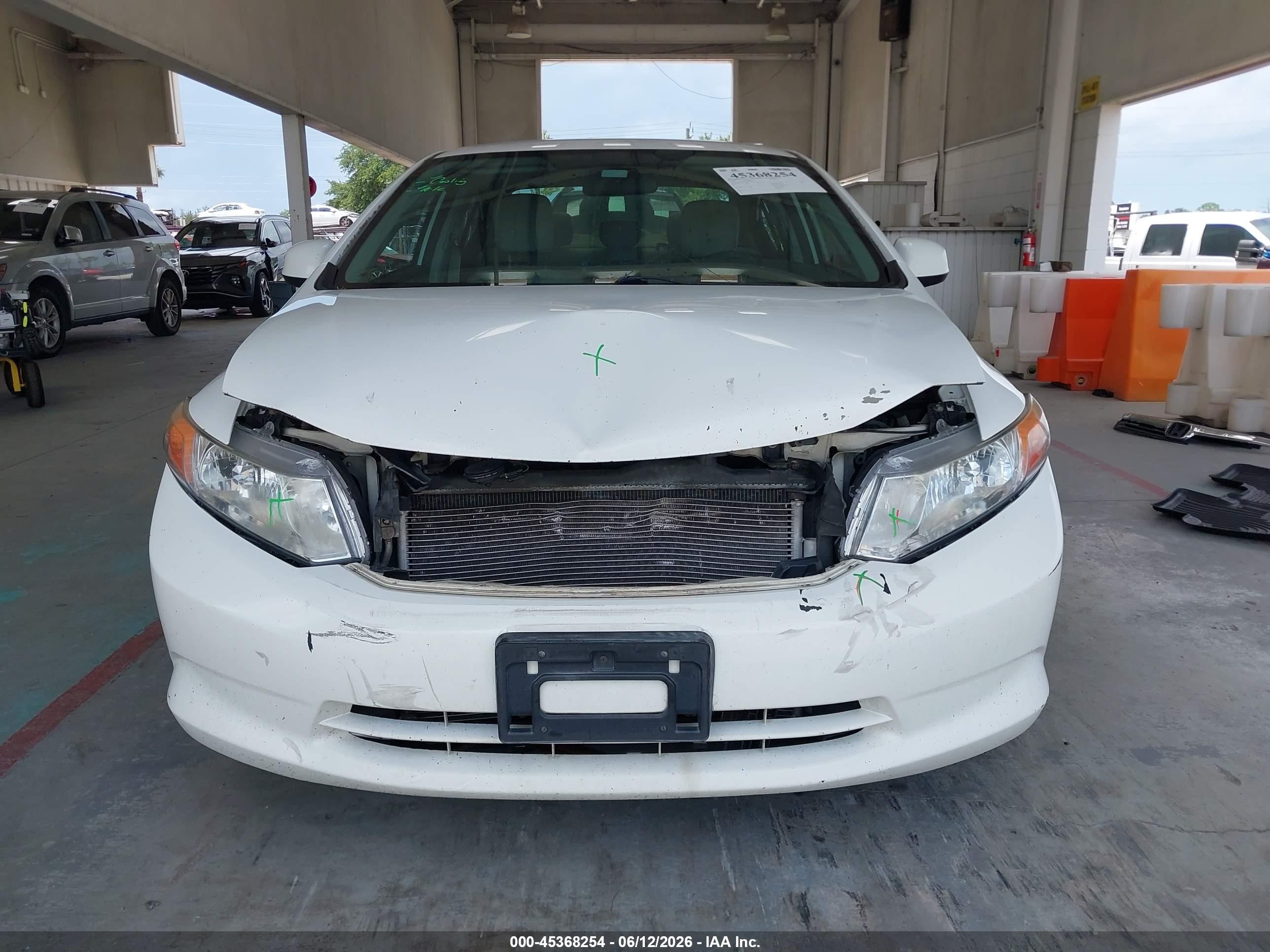 2012 Honda Civic Lx White vin: 2HGFB2F51CH326863