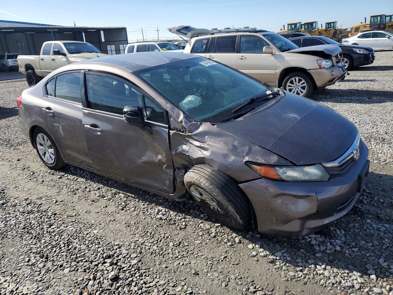 2012 Honda Civic Brown vin: 2HGFB2F51CH556080