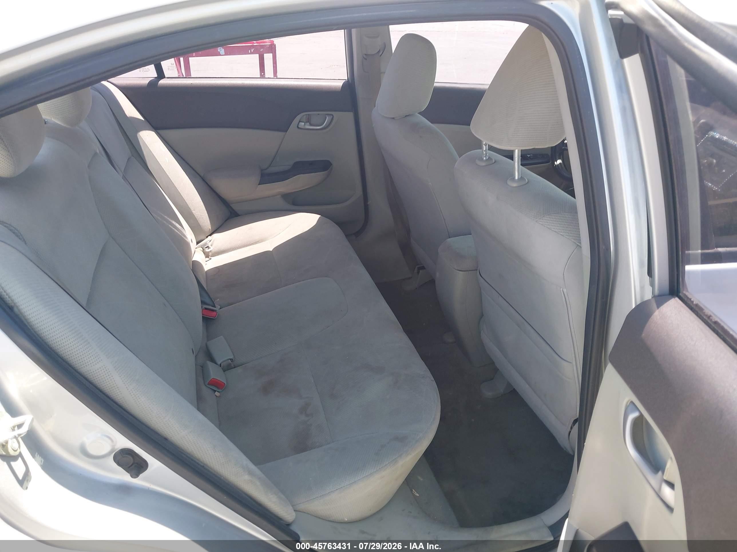 2012 Honda Civic Lx Silver vin: 2HGFB2F51CH564597