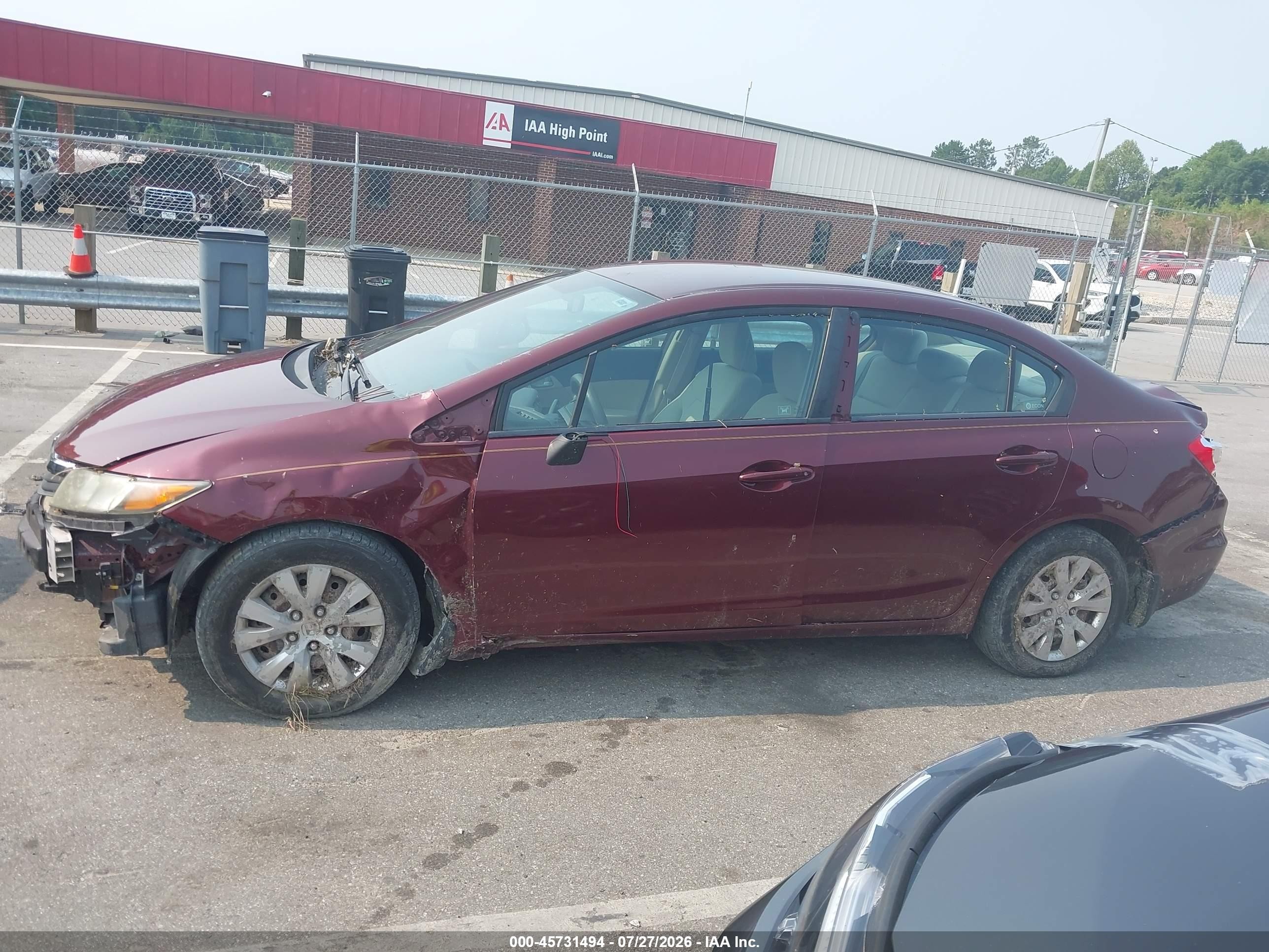 2012 Honda Civic Lx Red vin: 2HGFB2F51CH574885
