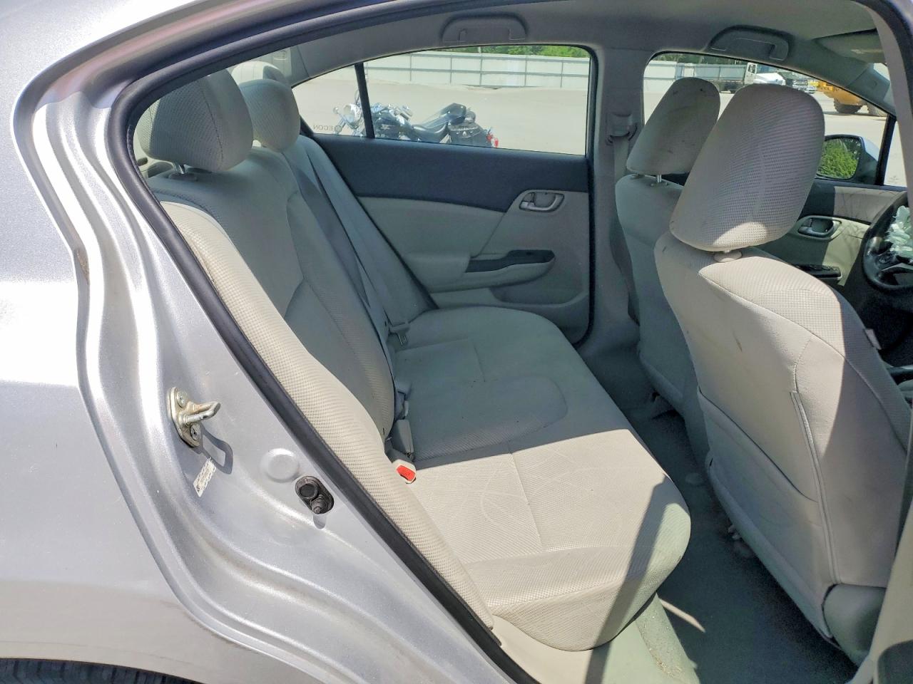 2012 Honda Civic Lx Серебряный vin: 2HGFB2F51CH597700