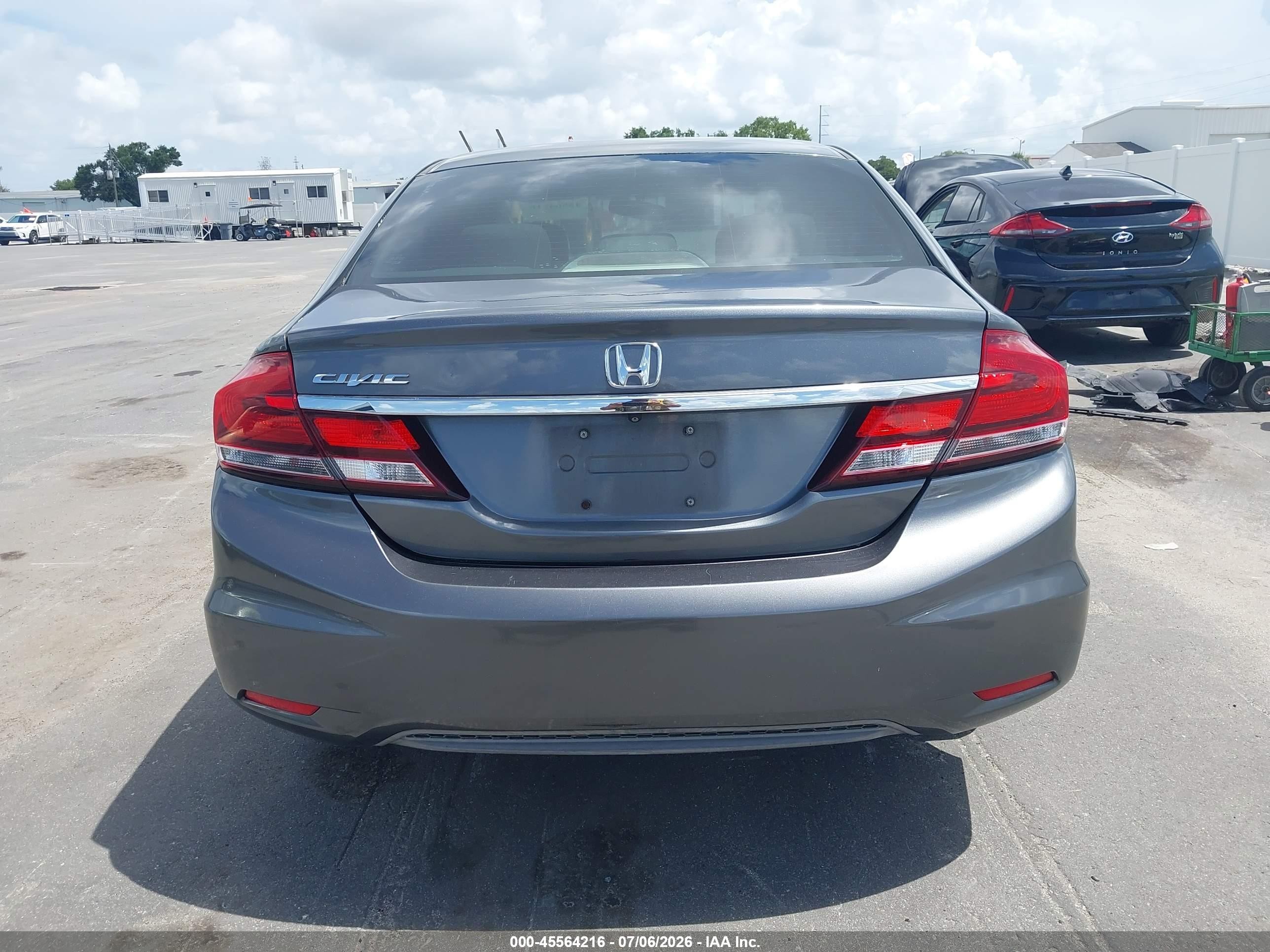 2013 Honda Civic Lx Gray vin: 2HGFB2F51DH300653