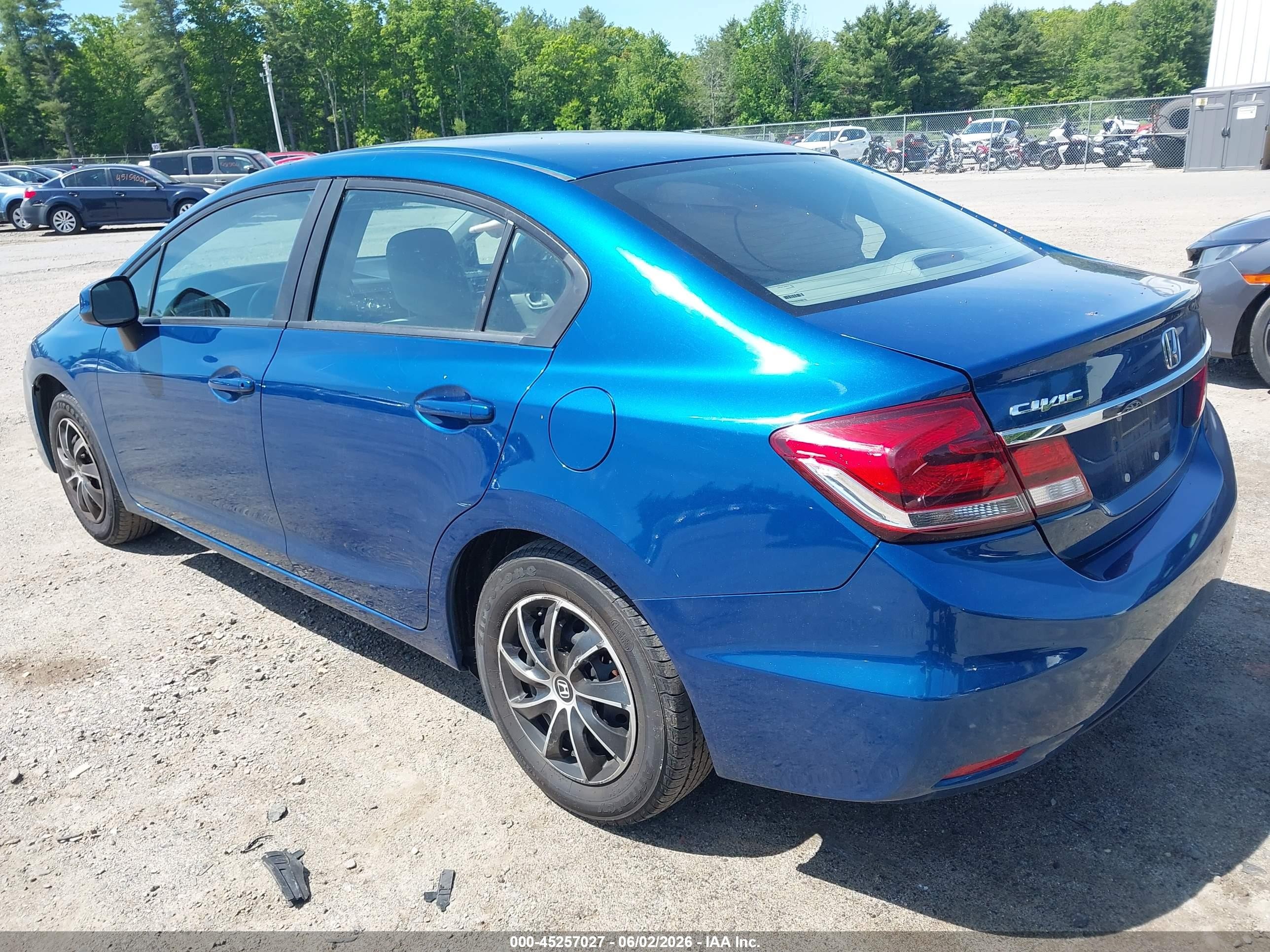 2013 Honda Civic Lx Blue vin: 2HGFB2F51DH546098