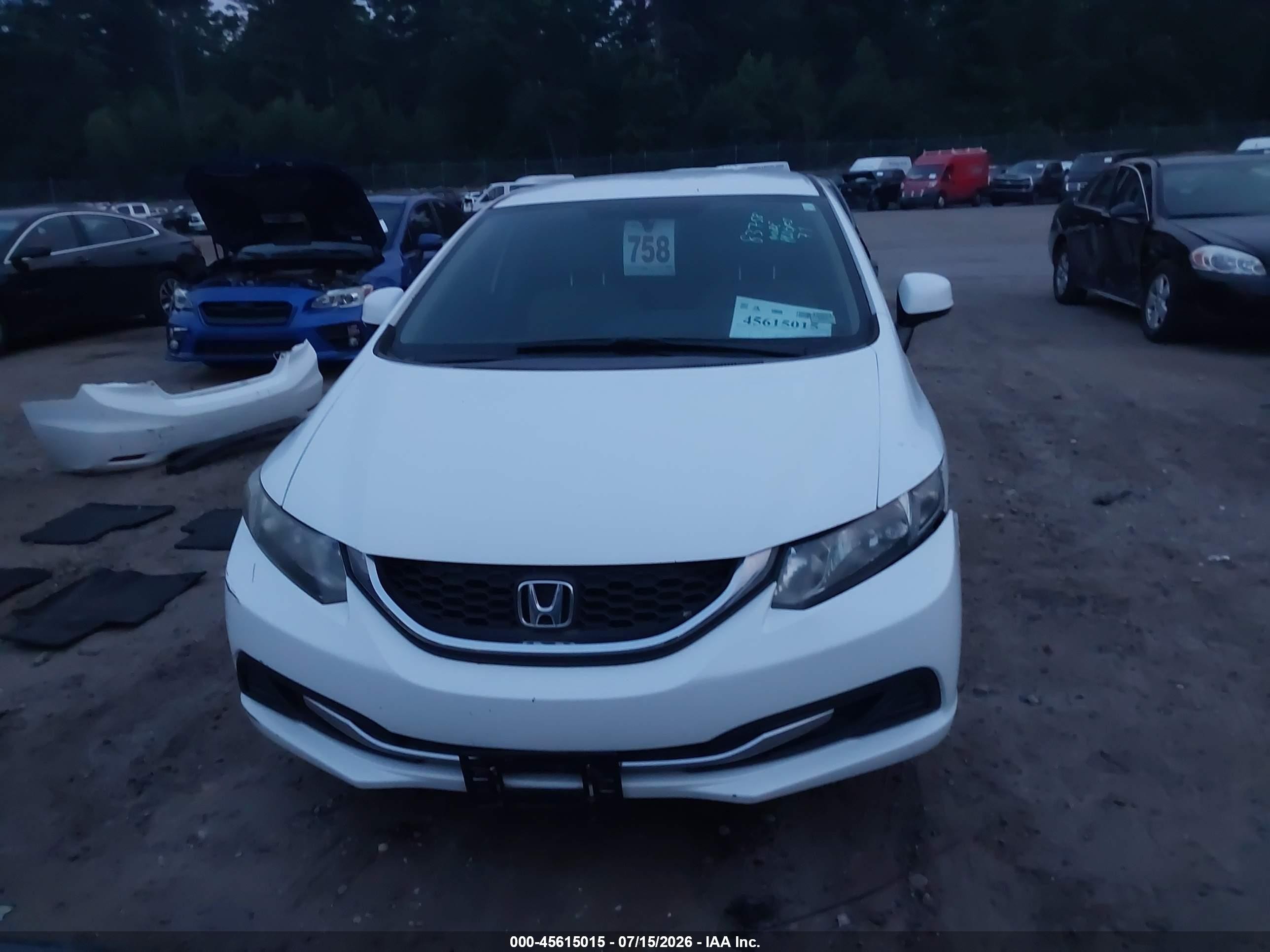 2013 Honda Civic Lx White vin: 2HGFB2F51DH596290
