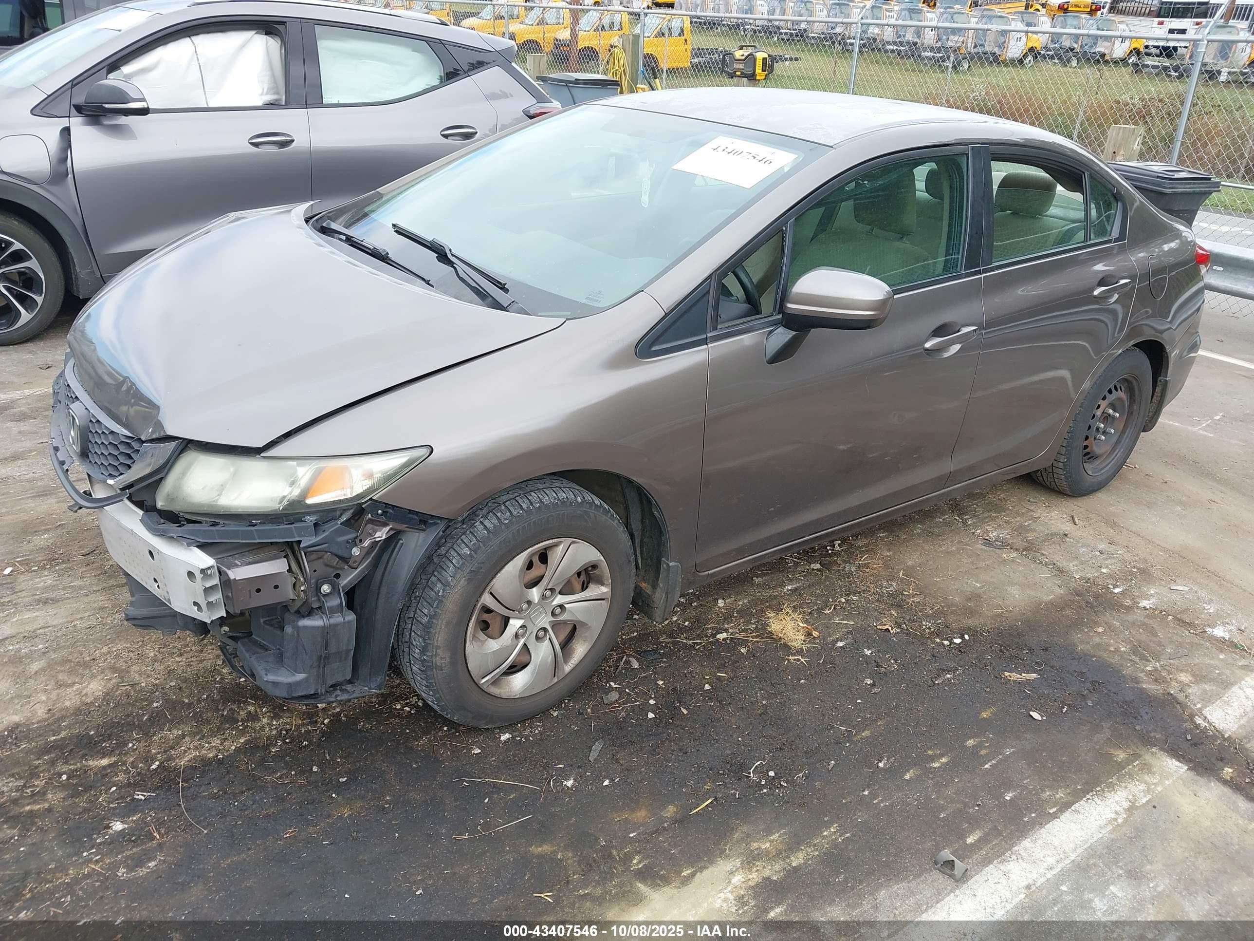 2014 Honda Civic Lx Коричневый vin: 2HGFB2F51EH515628