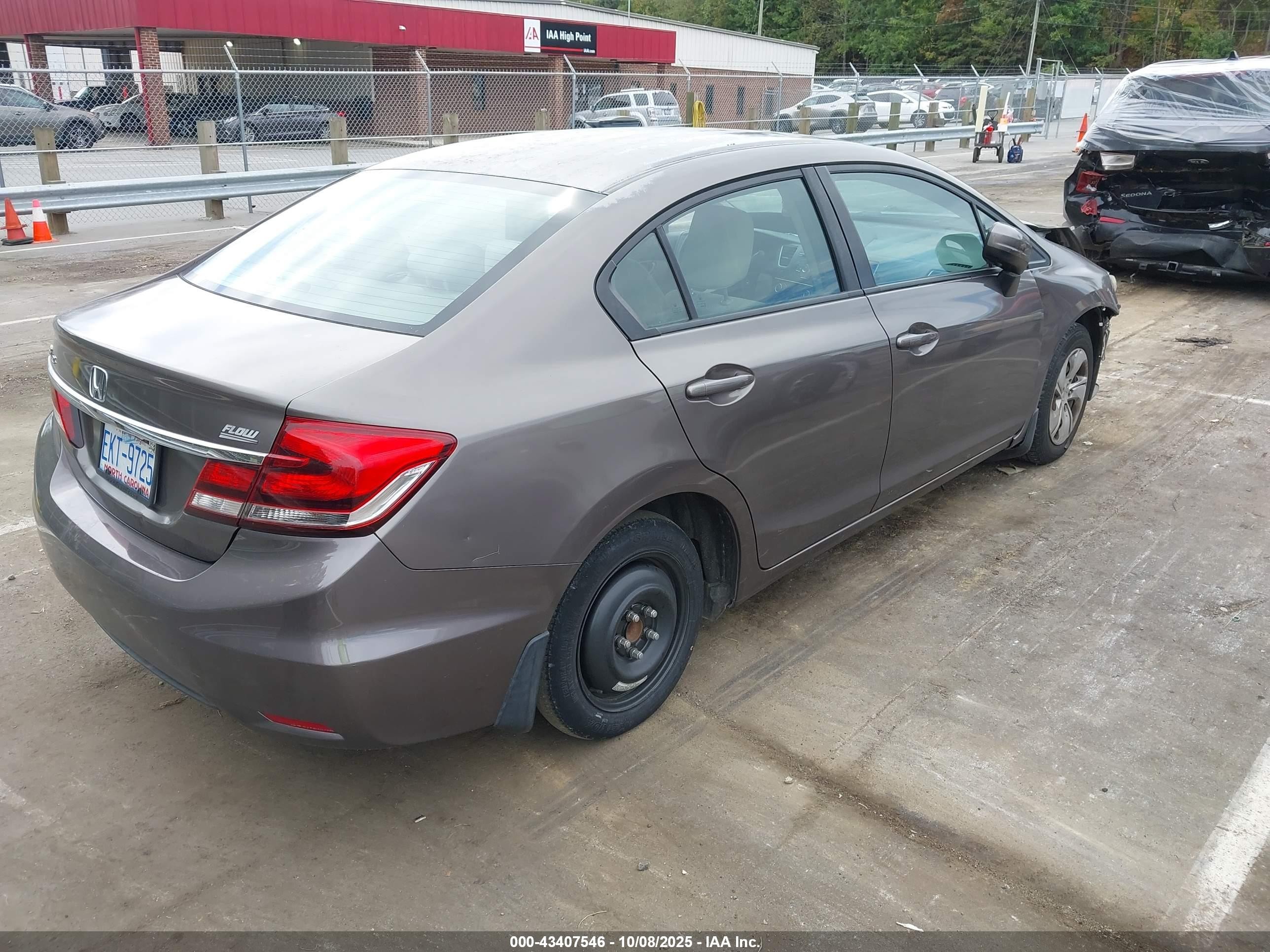 2014 Honda Civic Lx Коричневый vin: 2HGFB2F51EH515628