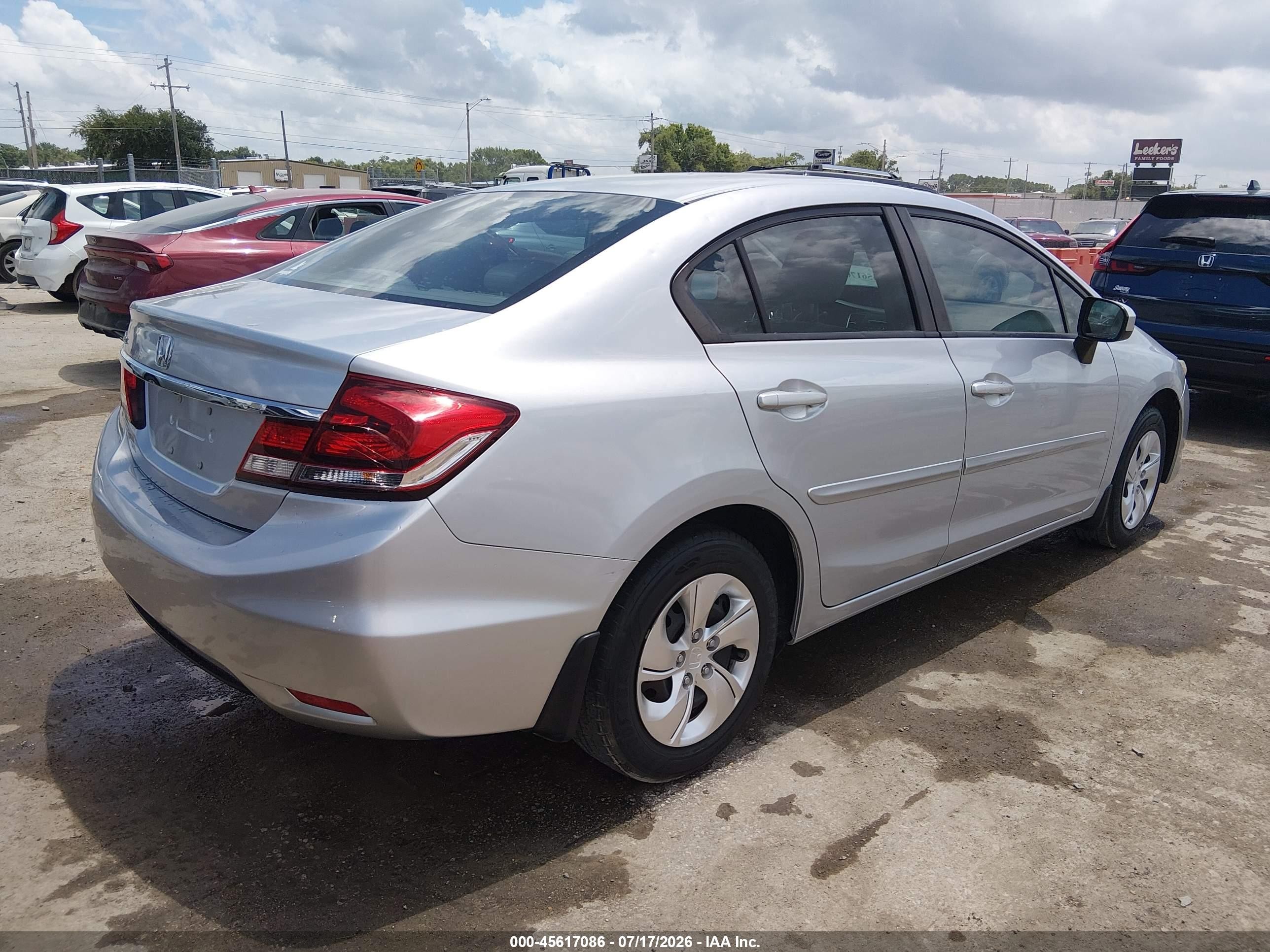 2015 Honda Civic Lx Silver vin: 2HGFB2F51FH518725