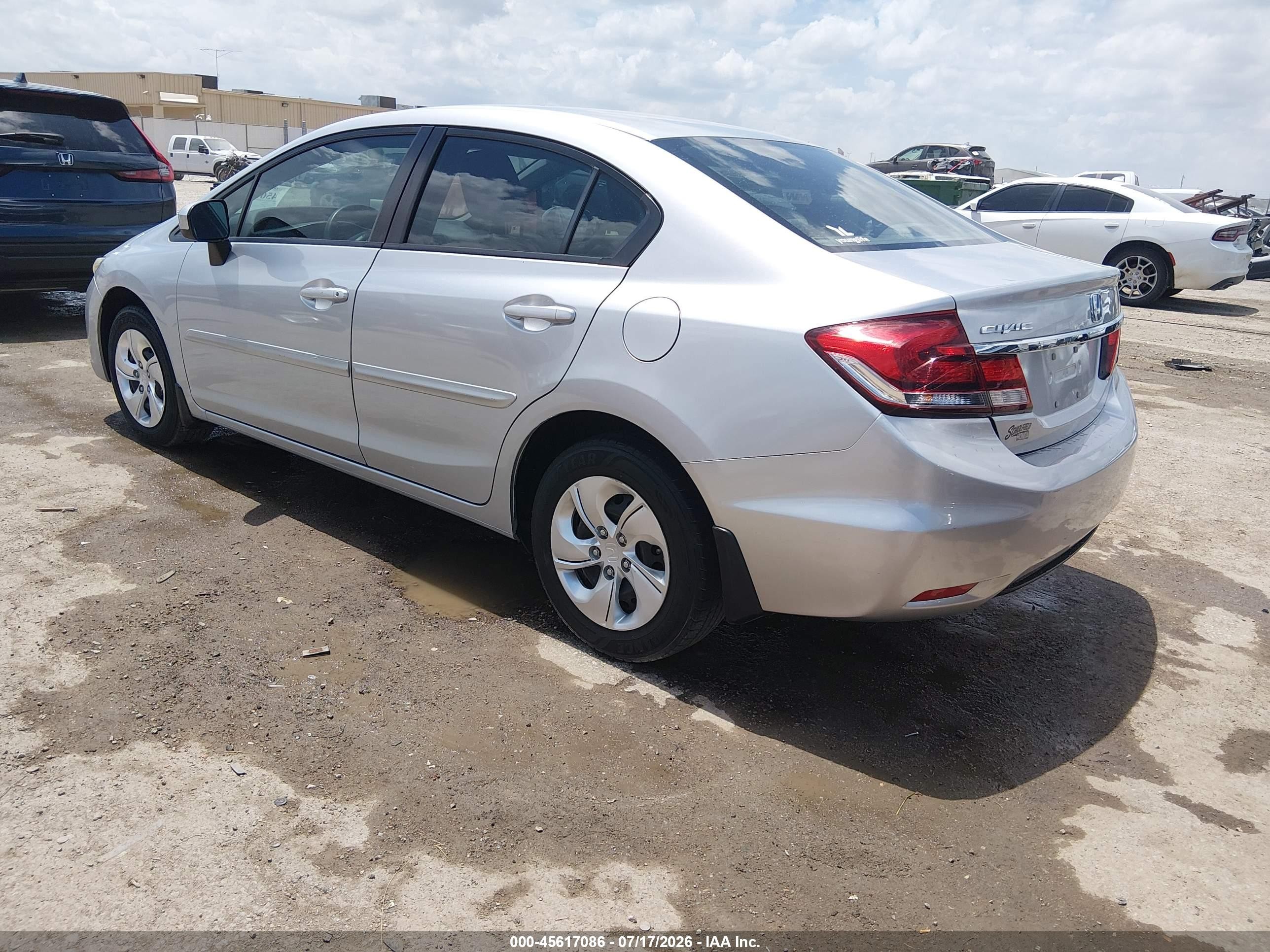 2015 Honda Civic Lx Silver vin: 2HGFB2F51FH518725