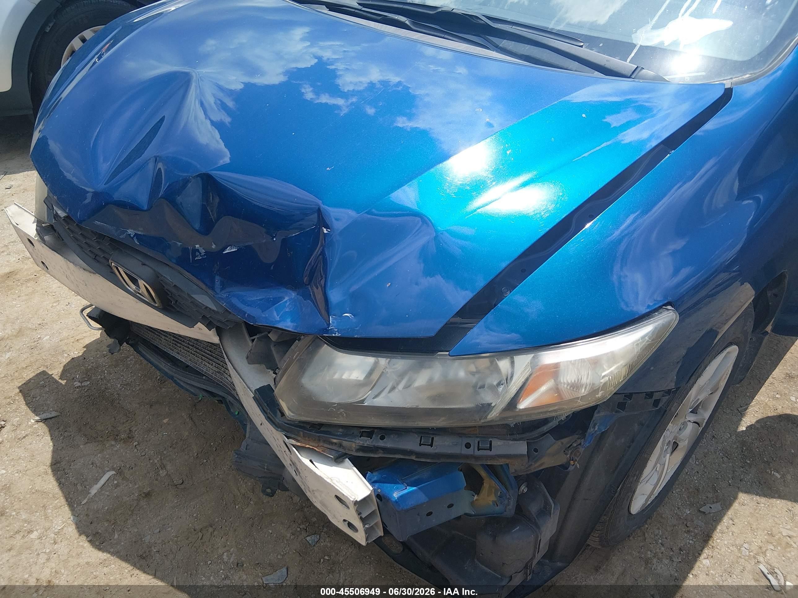 2015 Honda Civic Lx Blue vin: 2HGFB2F51FH553300