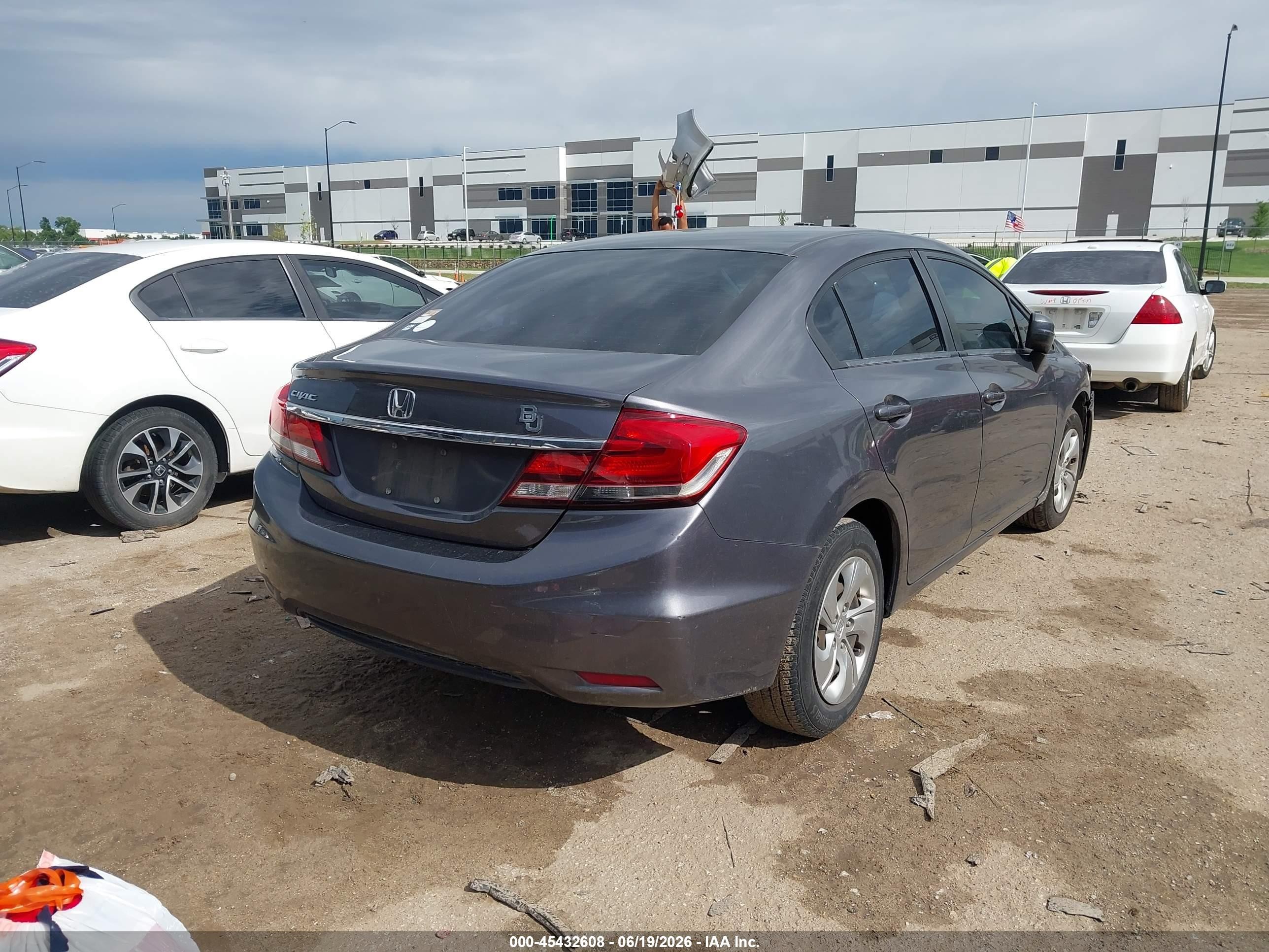 2015 Honda Civic Lx Серебряный vin: 2HGFB2F51FH566659