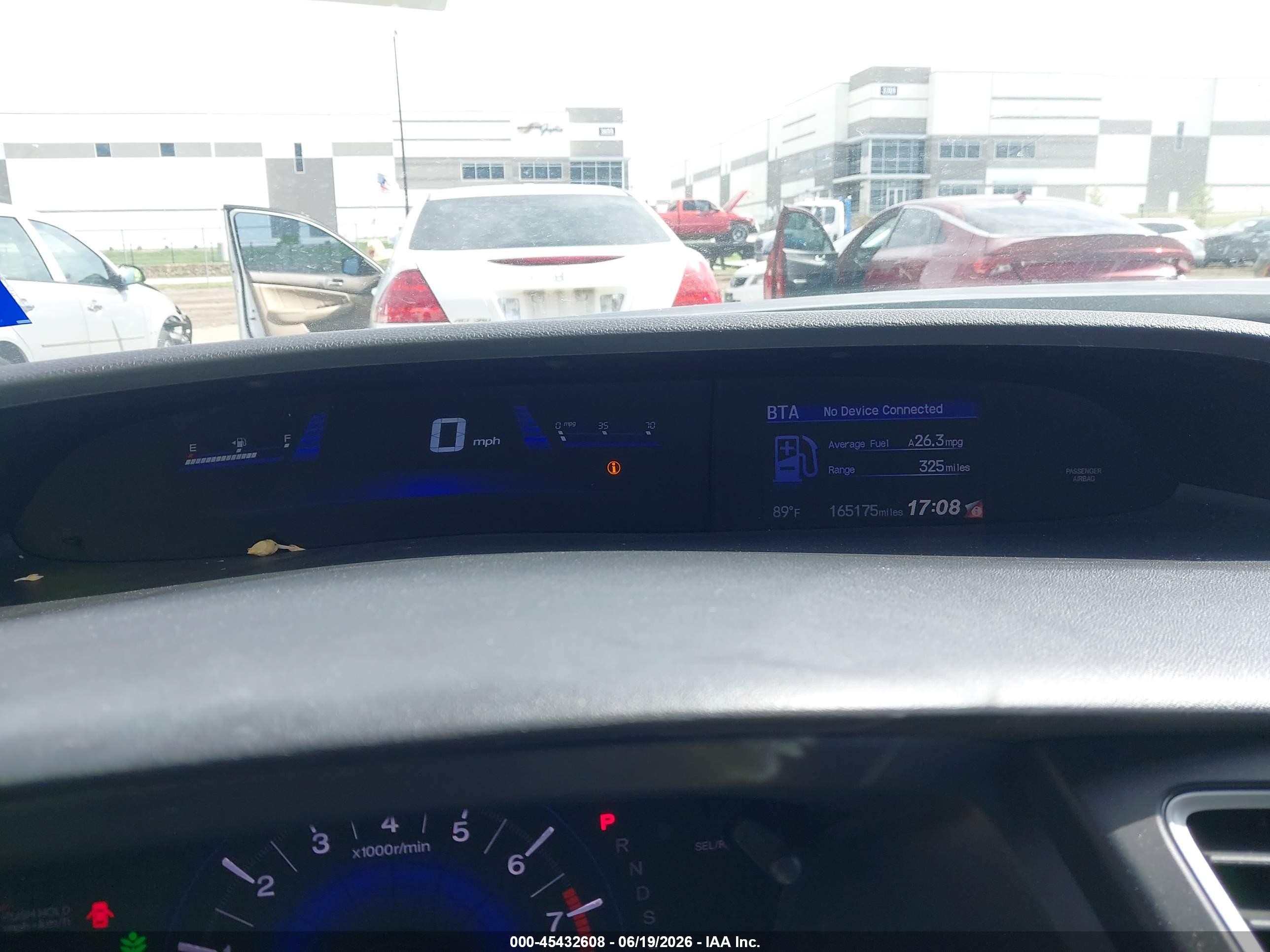 2015 Honda Civic Lx Серебряный vin: 2HGFB2F51FH566659