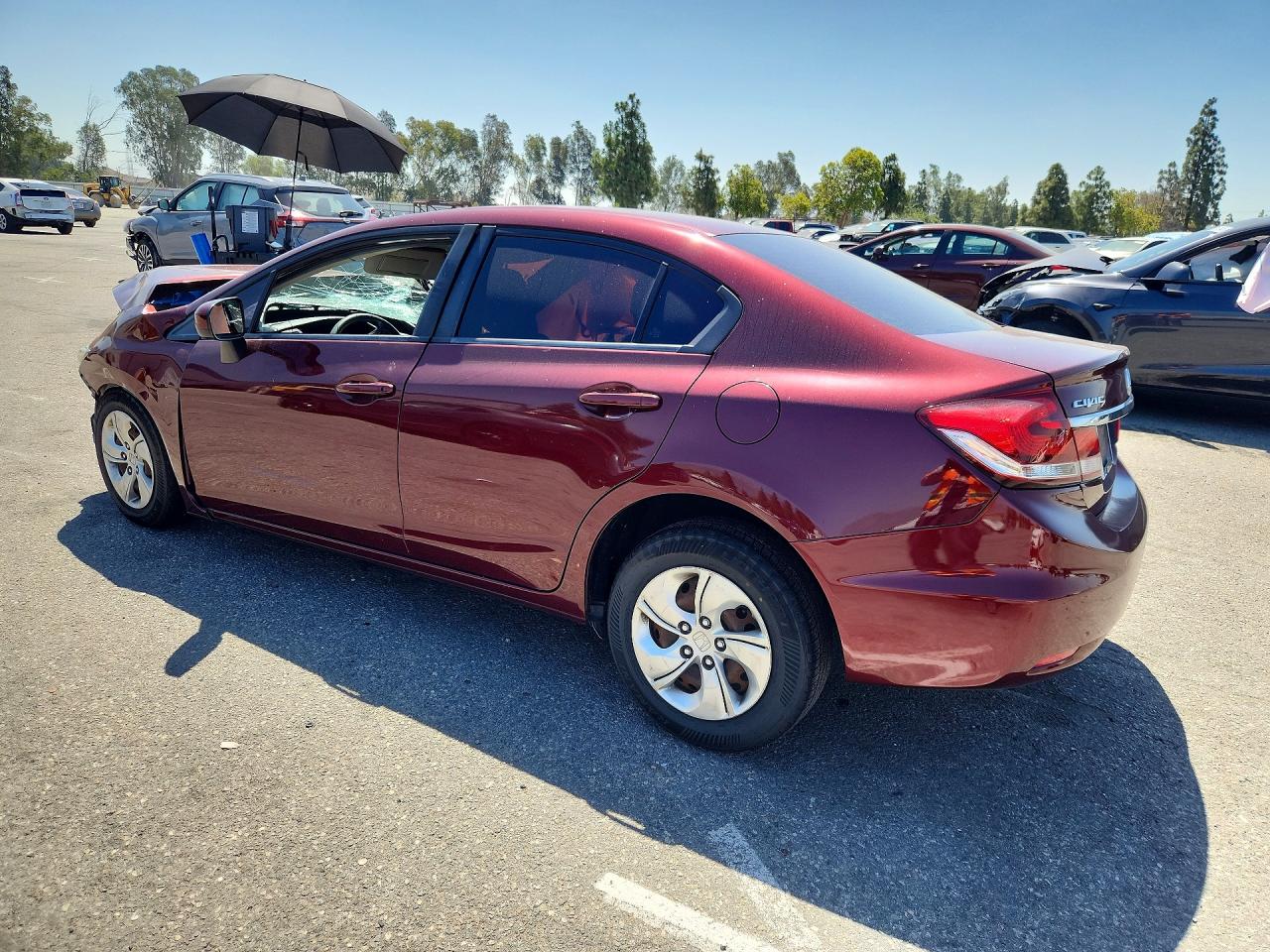 2015 Honda Civic Lx Burgundy vin: 2HGFB2F51FH567164