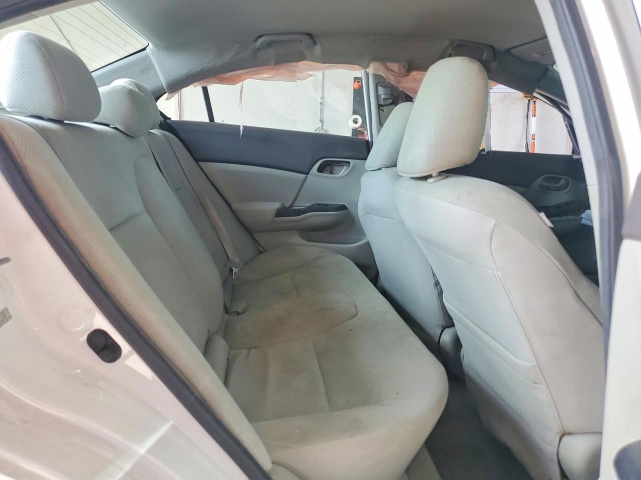 2012 Honda Civic Lx White vin: 2HGFB2F52CH326421