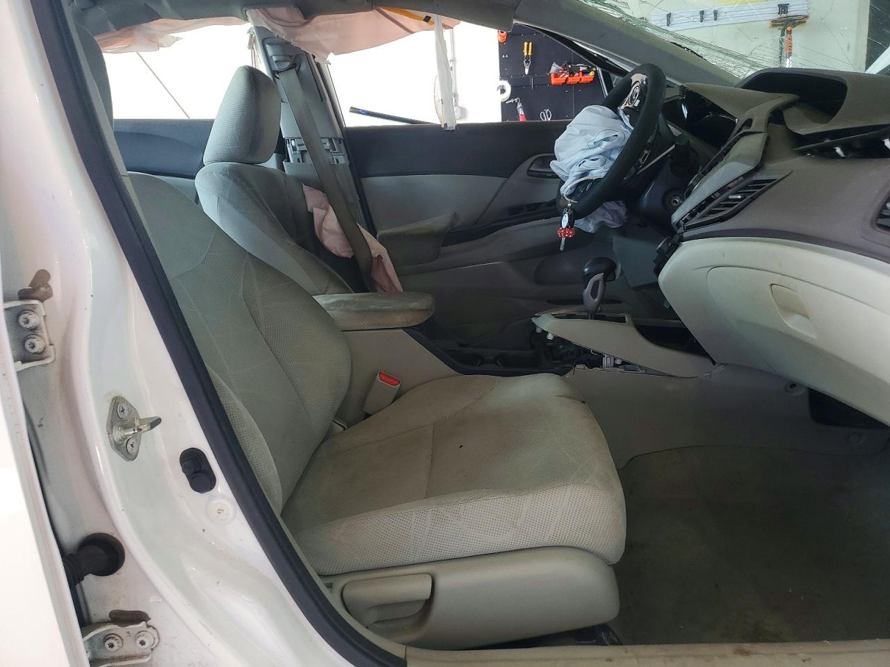 2012 Honda Civic Lx White vin: 2HGFB2F52CH326421