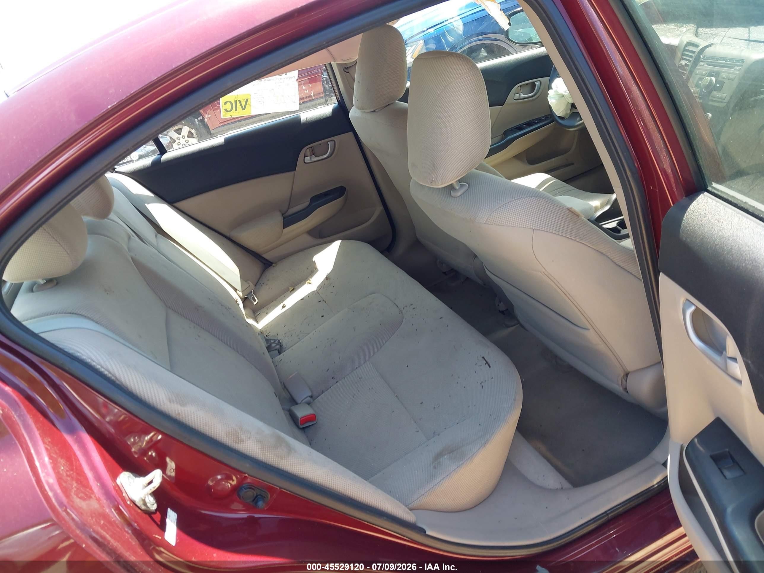 2012 Honda Civic Lx Burgundy vin: 2HGFB2F52CH559635