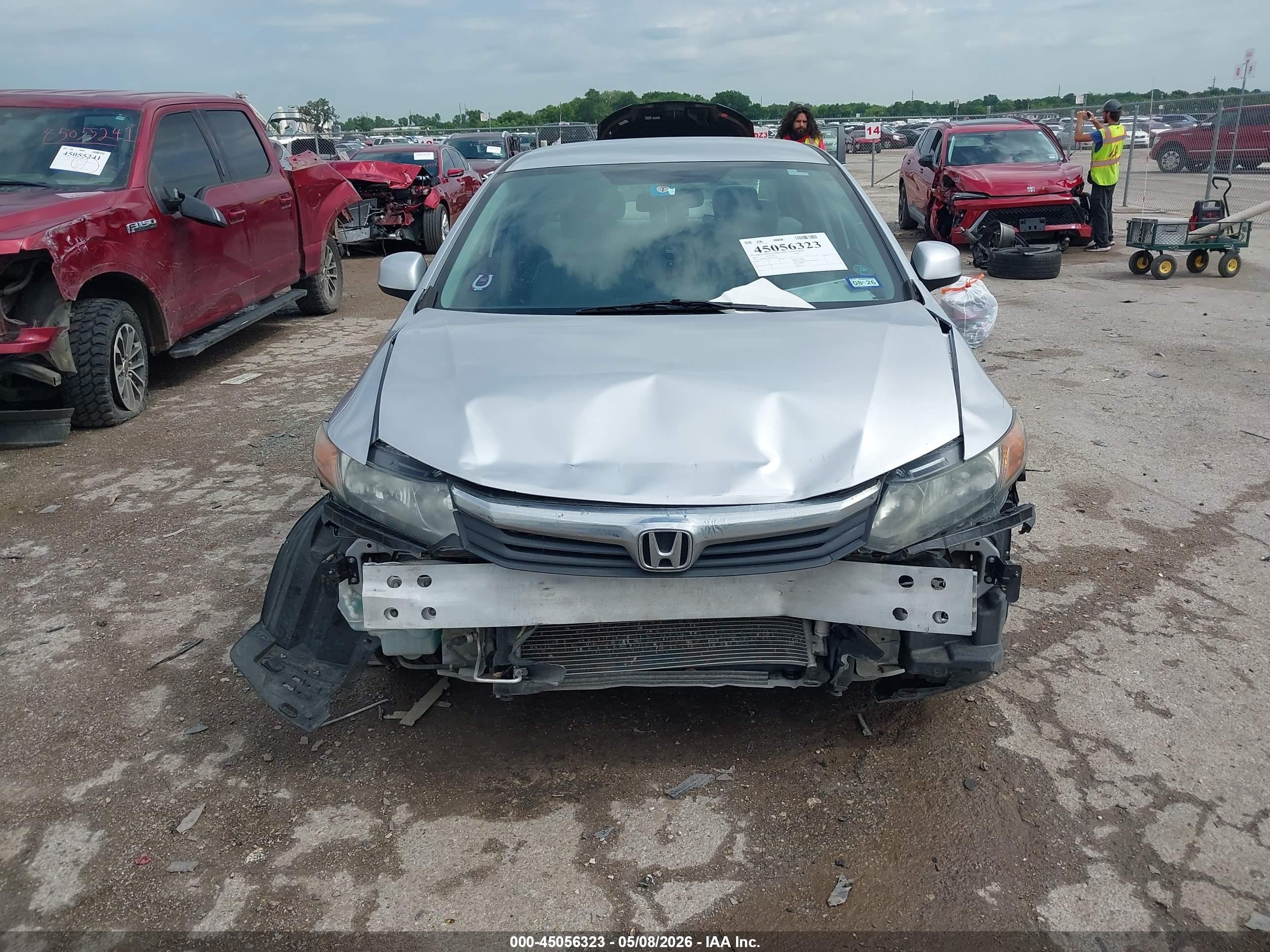 2012 Honda Civic Lx Silver vin: 2HGFB2F52CH563281