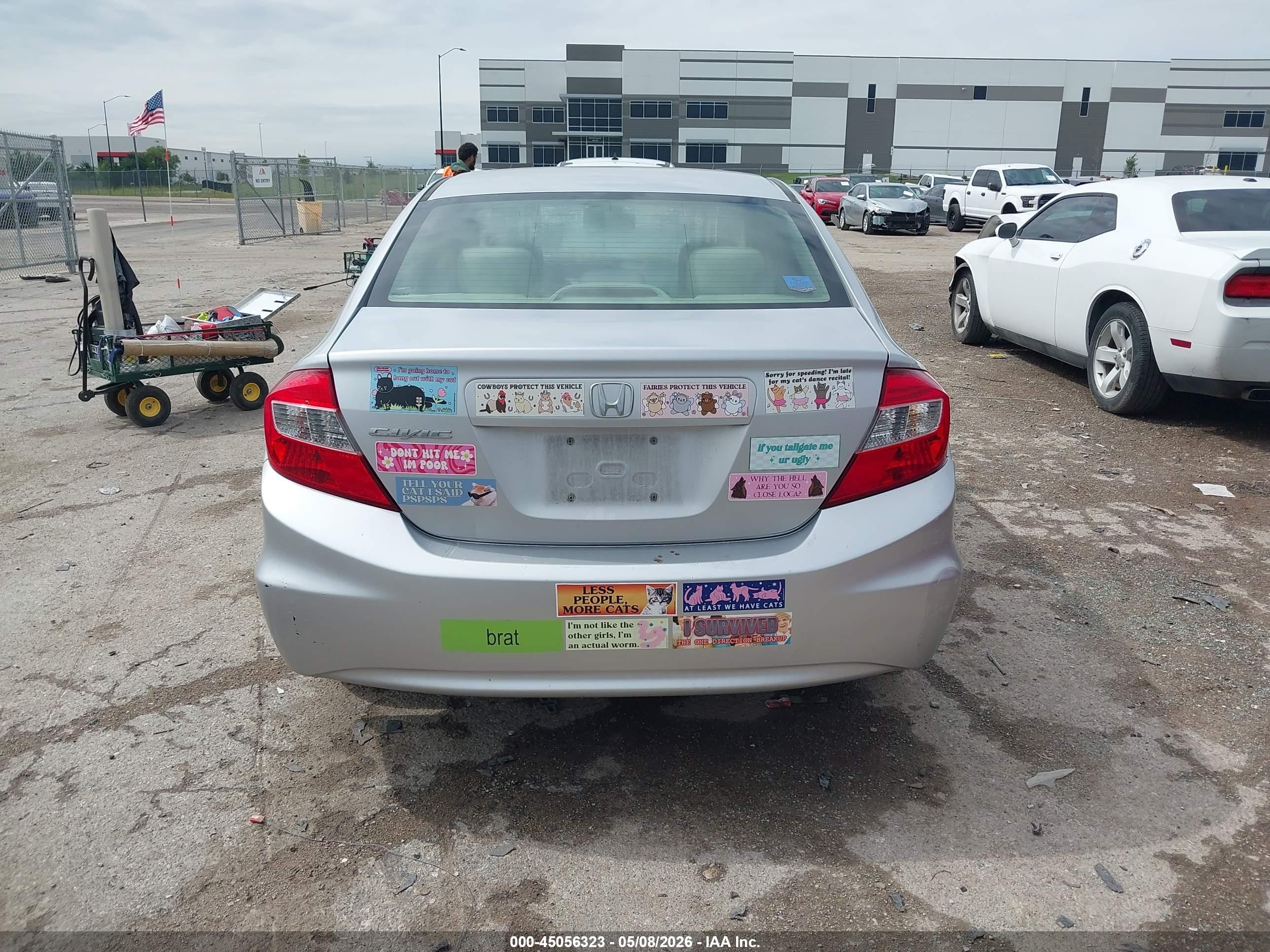 2012 Honda Civic Lx Silver vin: 2HGFB2F52CH563281