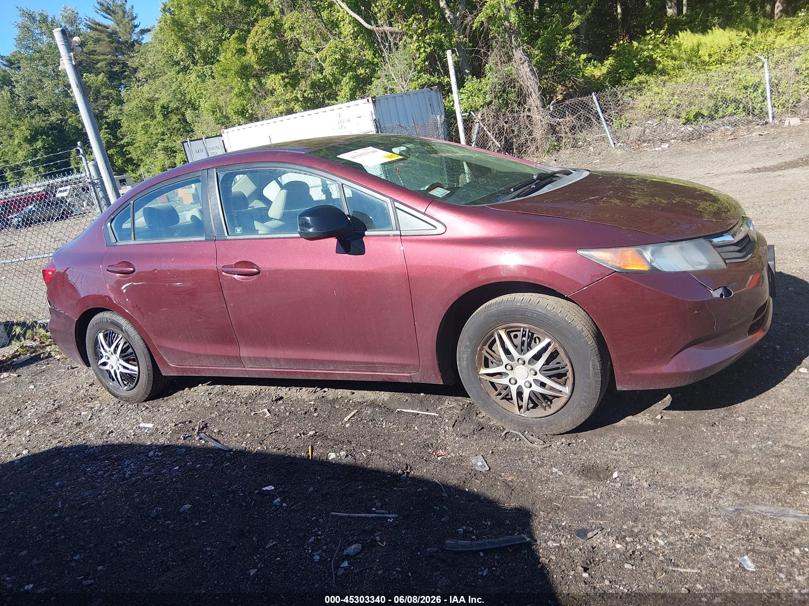2012 Honda Civic Lx Burgundy vin: 2HGFB2F52CH568061
