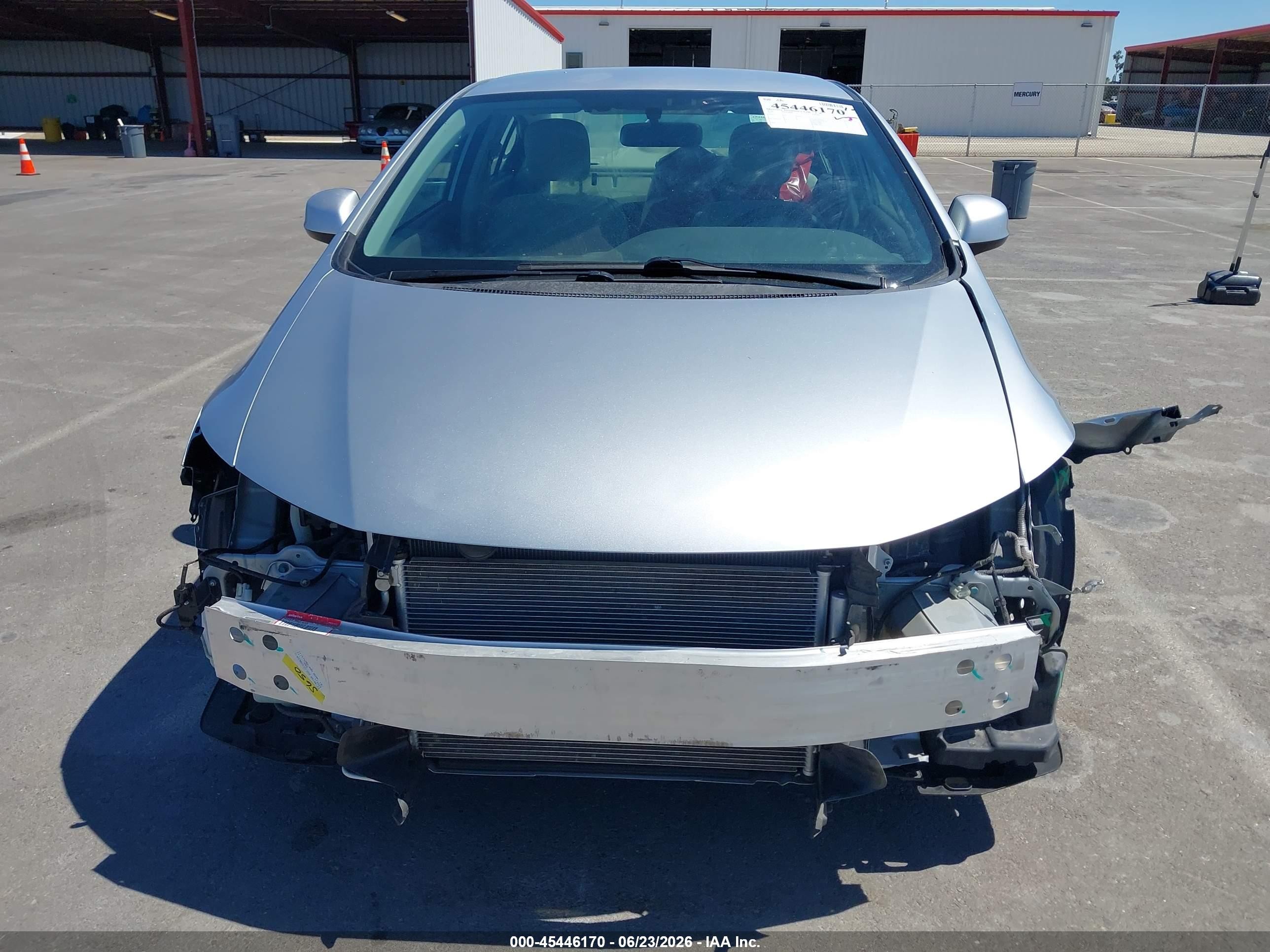 2012 Honda Civic Lx Silver vin: 2HGFB2F52CH583384