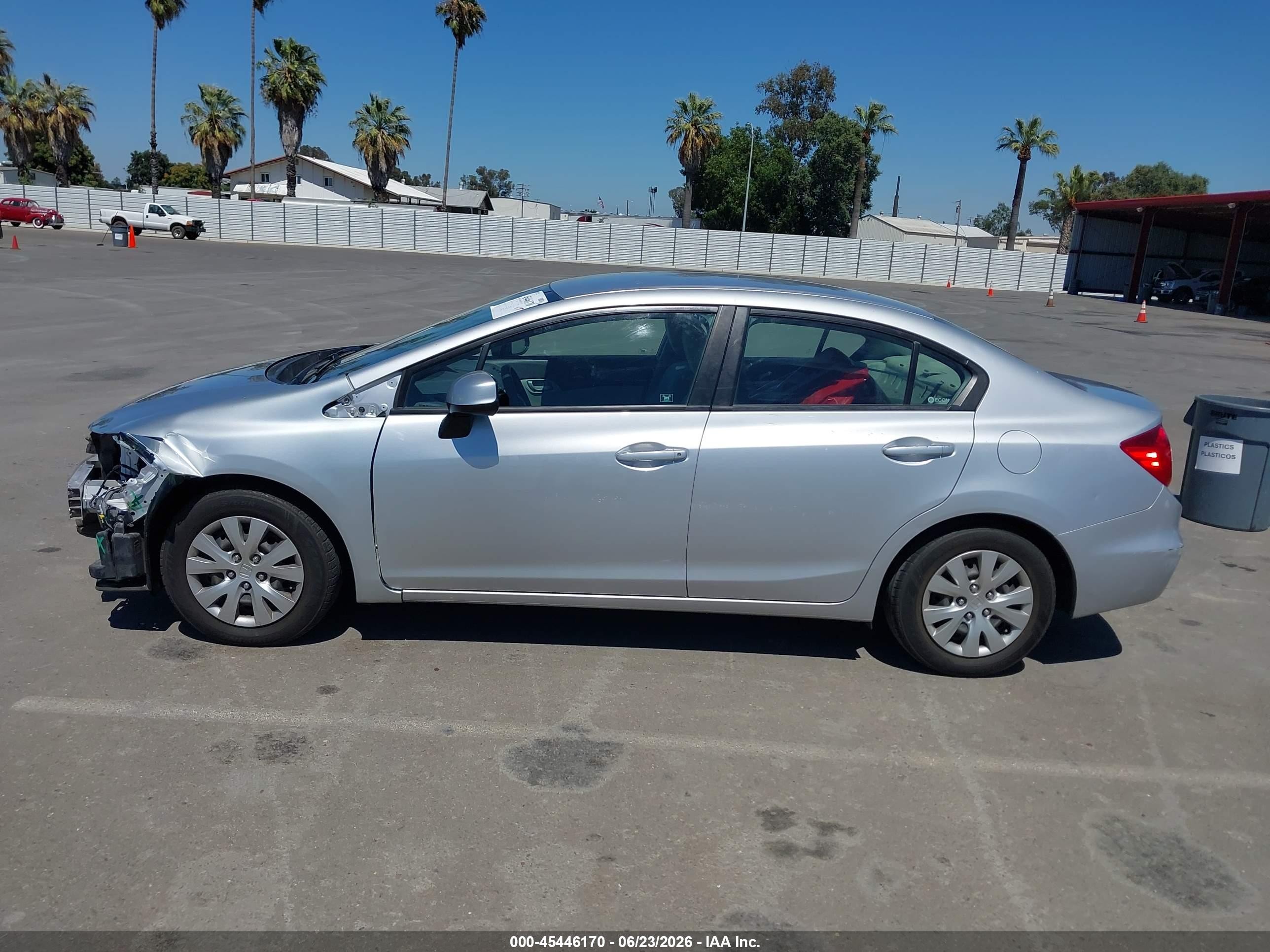 2012 Honda Civic Lx Silver vin: 2HGFB2F52CH583384