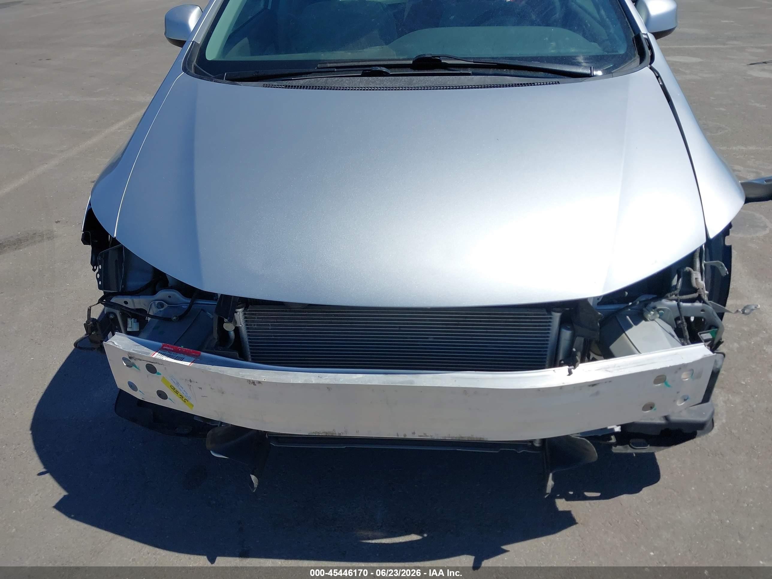 2012 Honda Civic Lx Silver vin: 2HGFB2F52CH583384