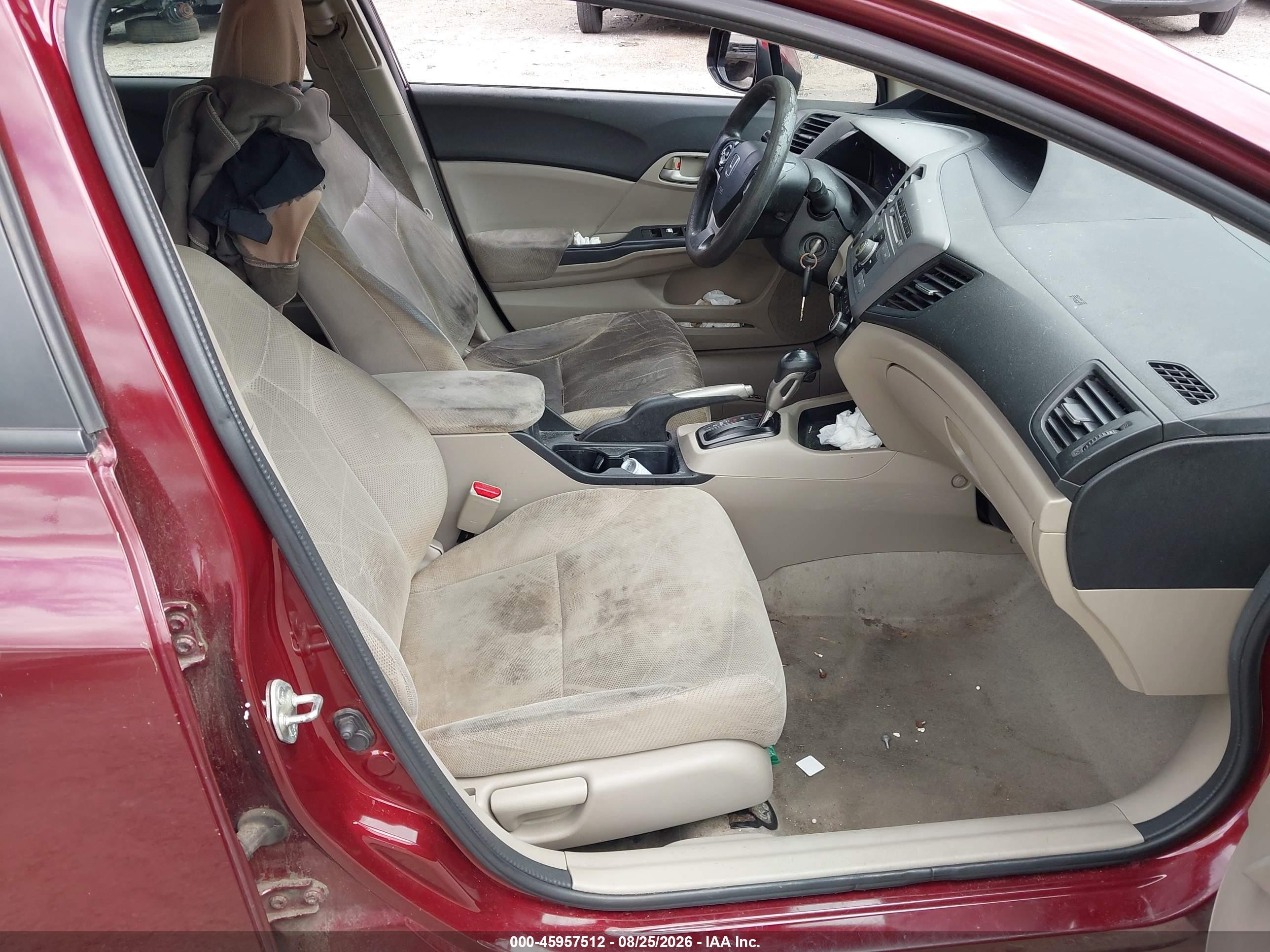 2012 Honda Civic Lx Red vin: 2HGFB2F52CH589265