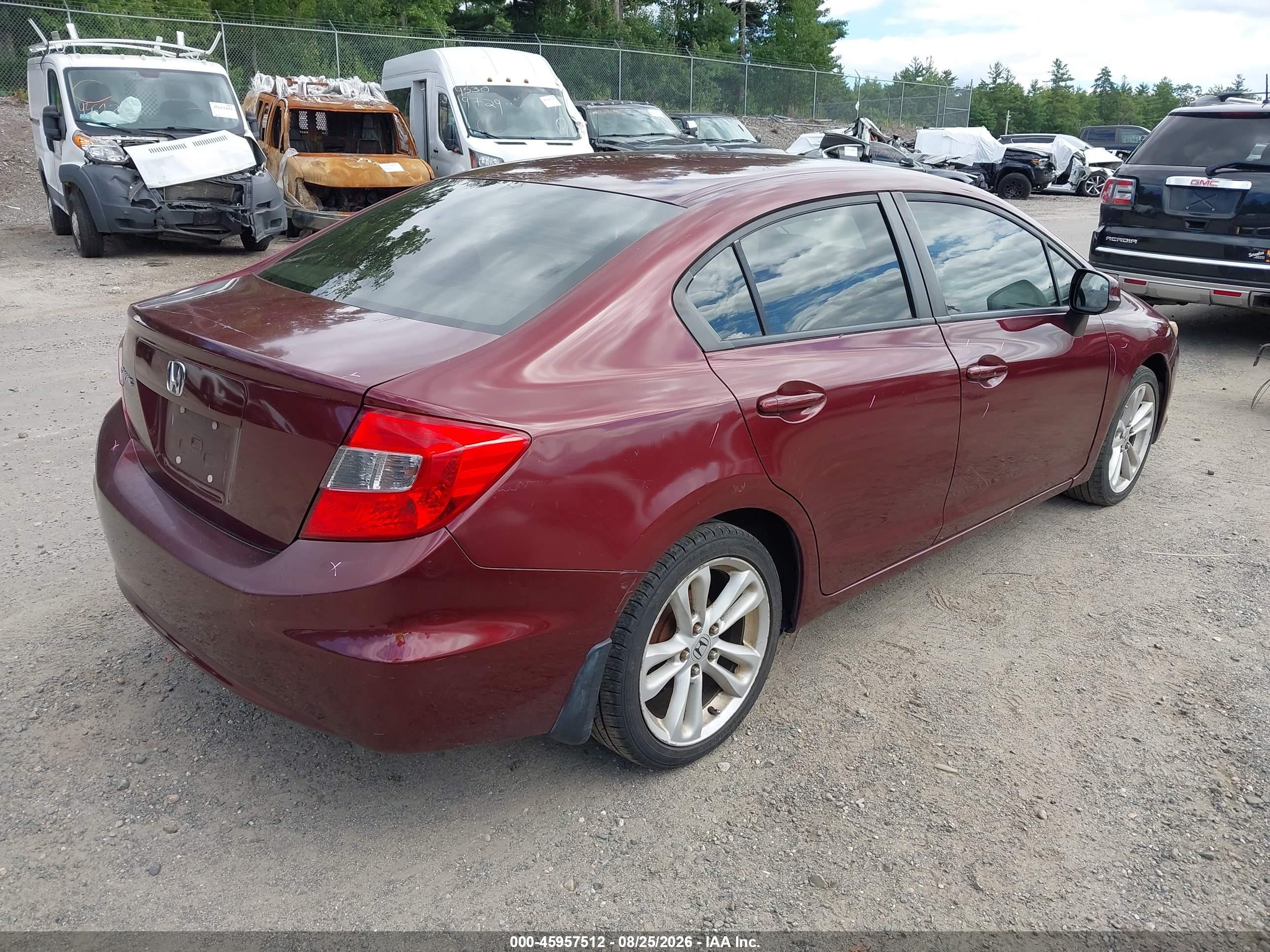 2012 Honda Civic Lx Red vin: 2HGFB2F52CH589265