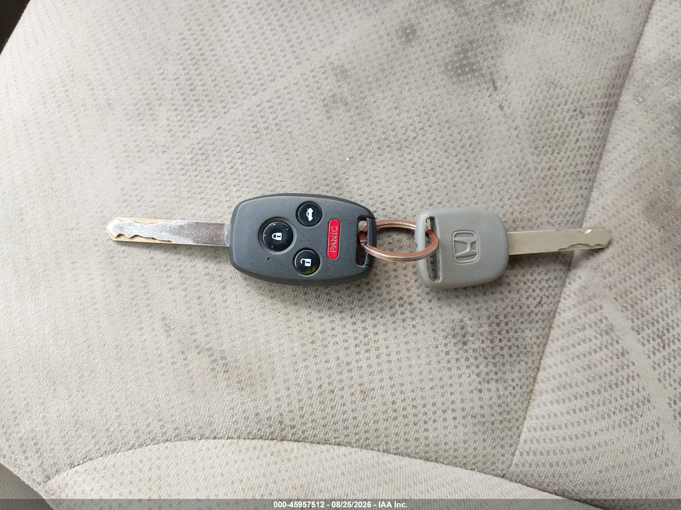2012 Honda Civic Lx Red vin: 2HGFB2F52CH589265
